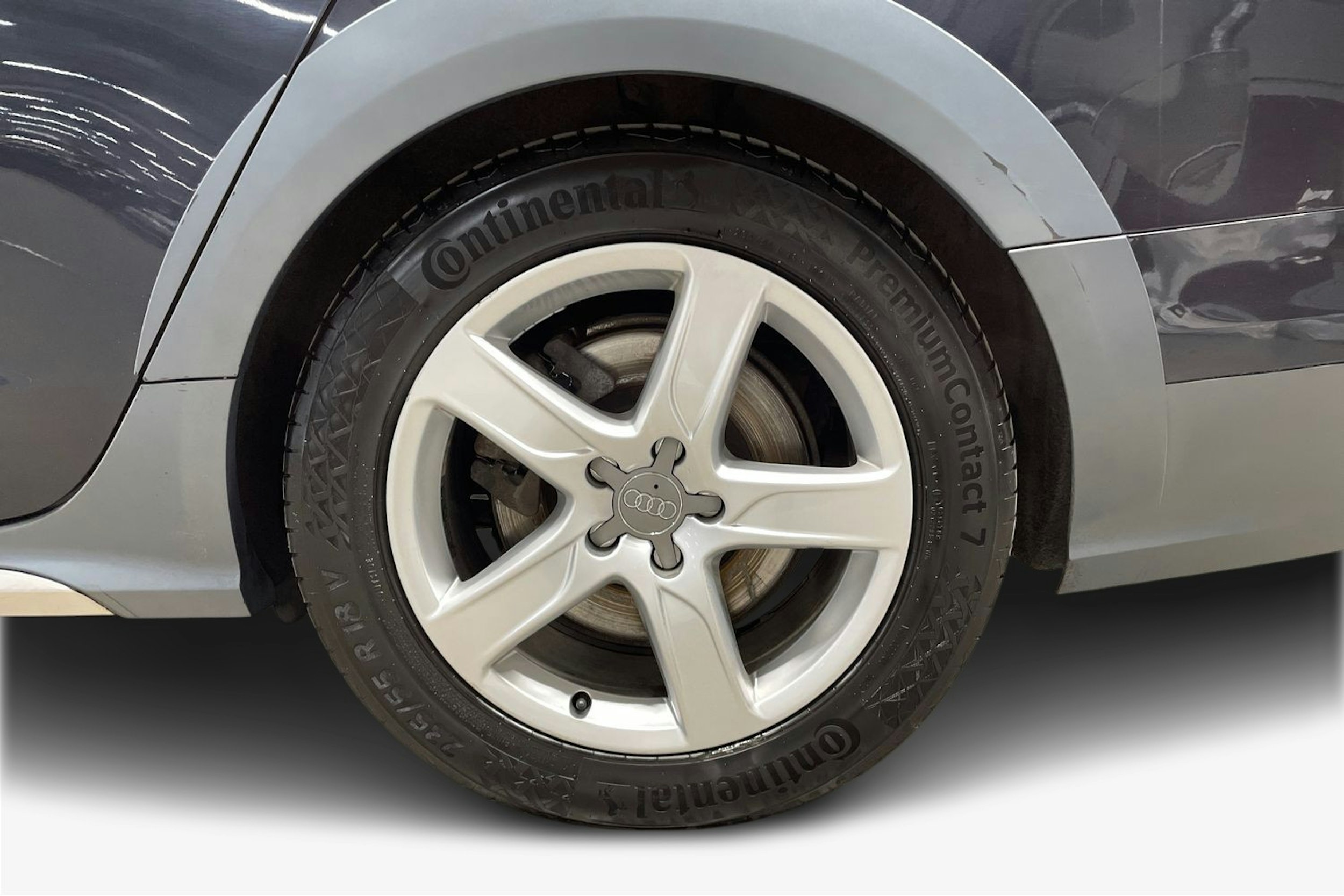 Sininen Audi A6 ALLROAD QUATTRO 2014 kuva 11.