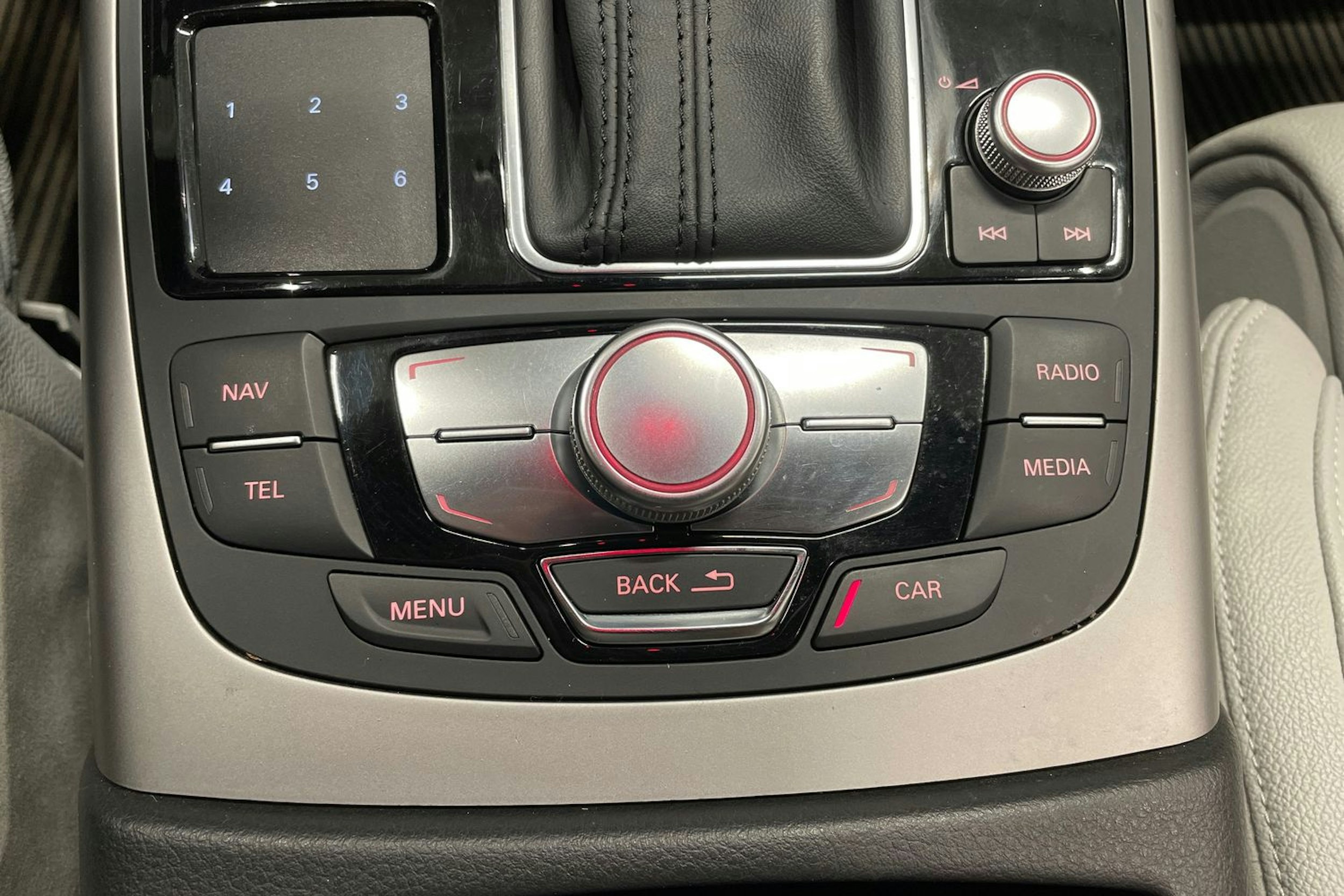 Sininen Audi A6 ALLROAD QUATTRO 2014 kuva 23.