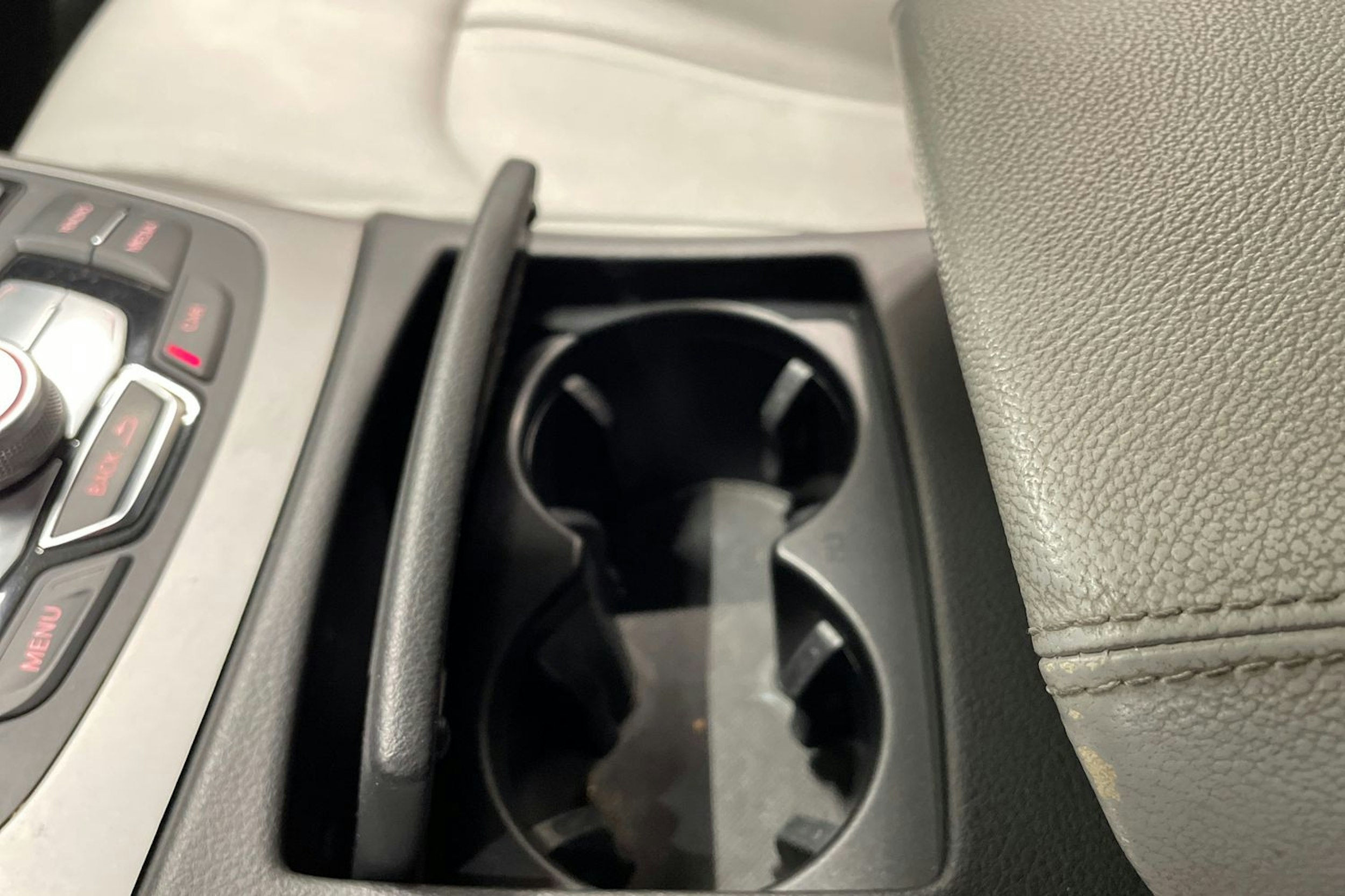 Sininen Audi A6 ALLROAD QUATTRO 2014 kuva 24.