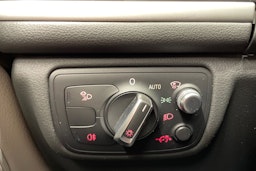 Sininen Audi A6 ALLROAD QUATTRO 2014 kuva 26.