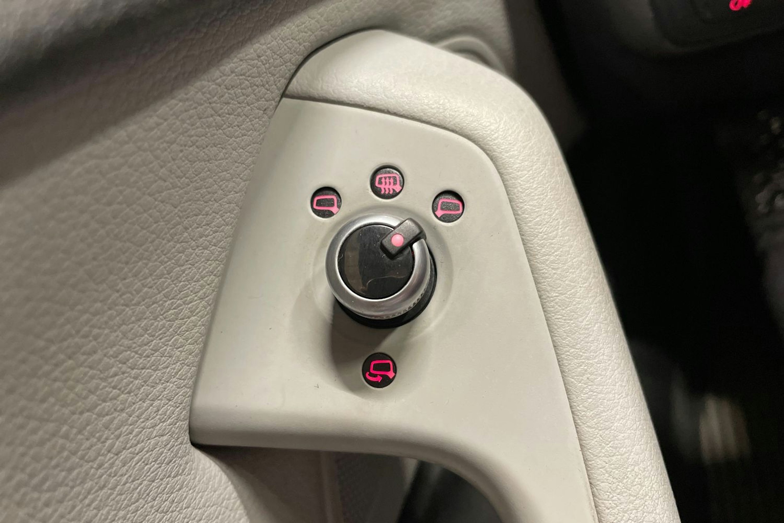 Sininen Audi A6 ALLROAD QUATTRO 2014 kuva 27.