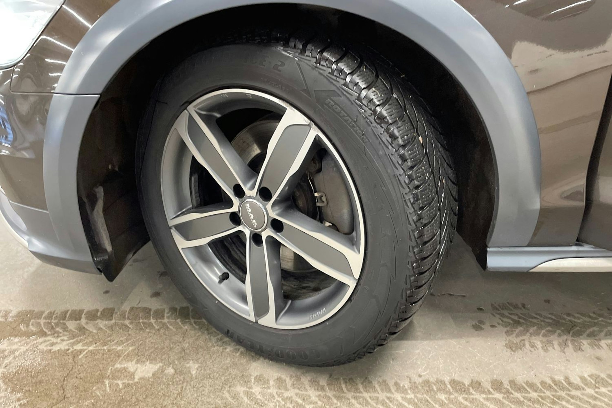 met. ruskea (beige) Audi A6 allroad quattro 2014 kuva 13.