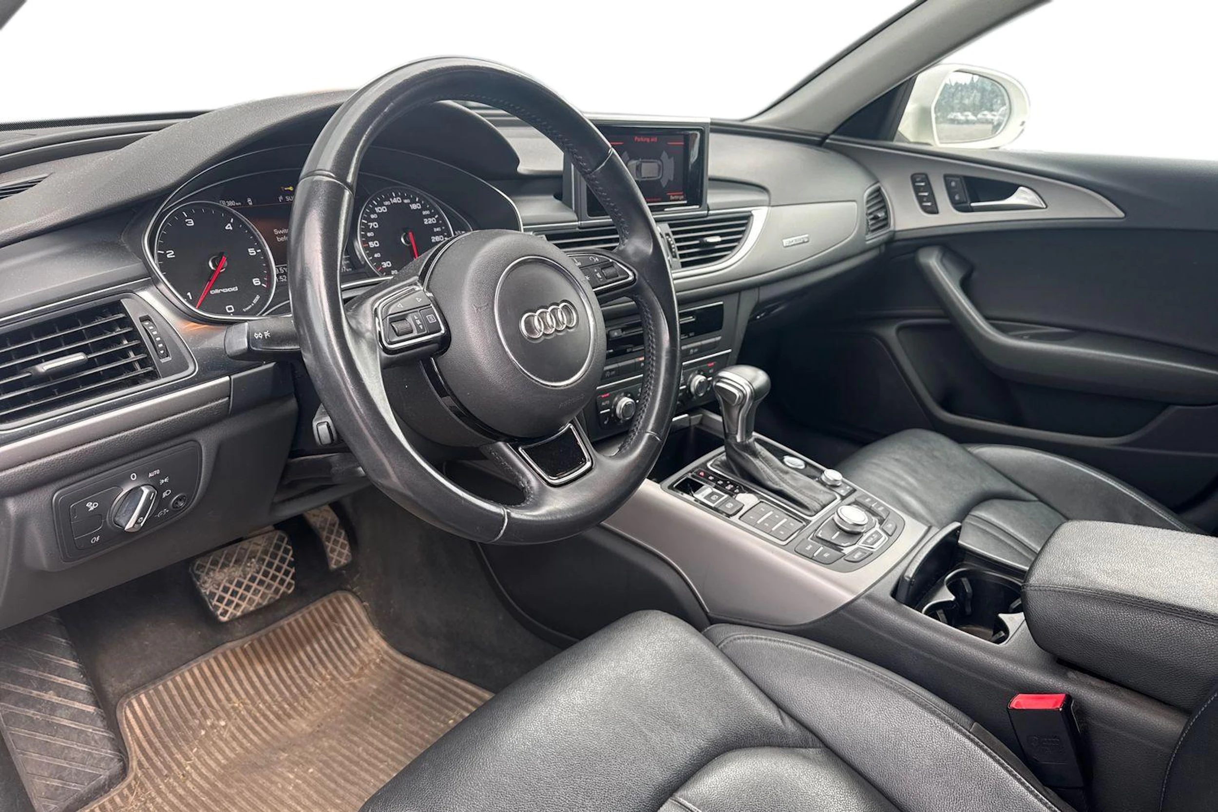 valkoinen Audi A6 allroad quattro 2014 kuva 3.