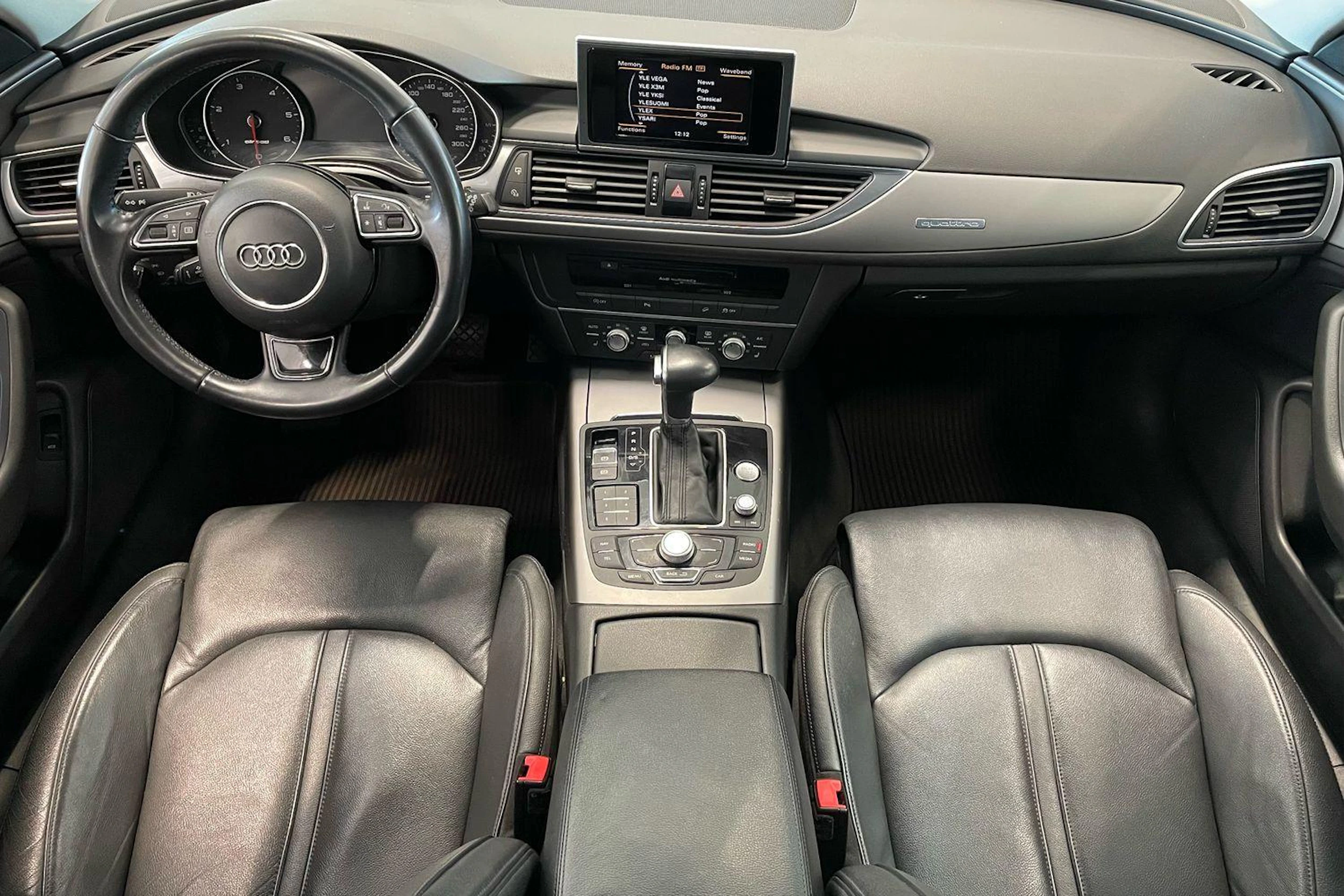 valkoinen Audi A6 allroad quattro 2014 kuva 7.