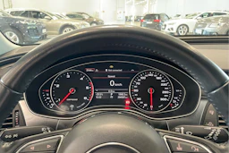 valkoinen Audi A6 allroad quattro 2014 kuva 14.