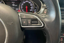 valkoinen Audi A6 allroad quattro 2014 kuva 15.
