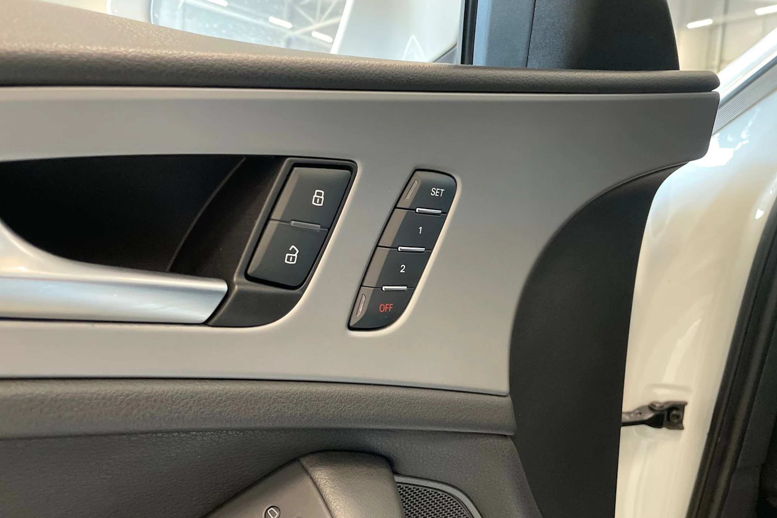 valkoinen Audi A6 allroad quattro 2014 kuva 29.