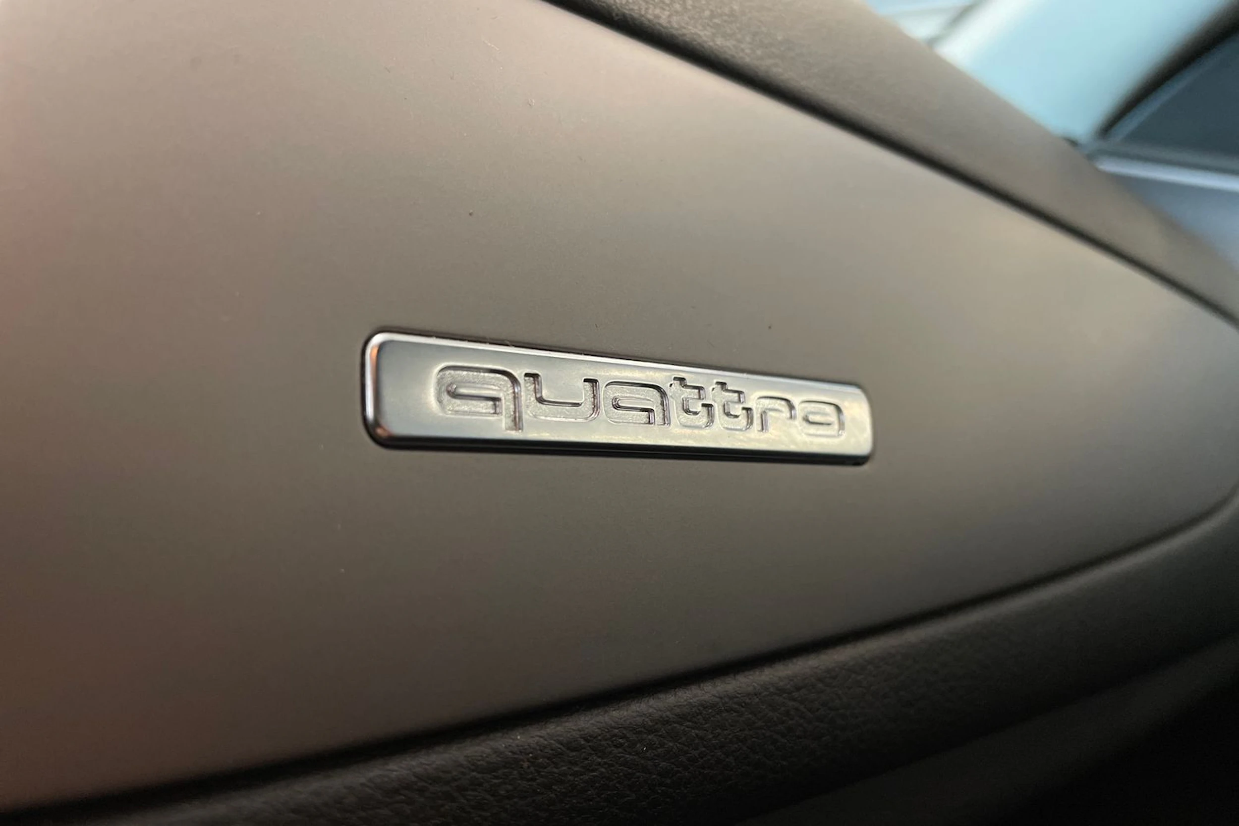 valkoinen Audi A6 allroad quattro 2014 kuva 36.