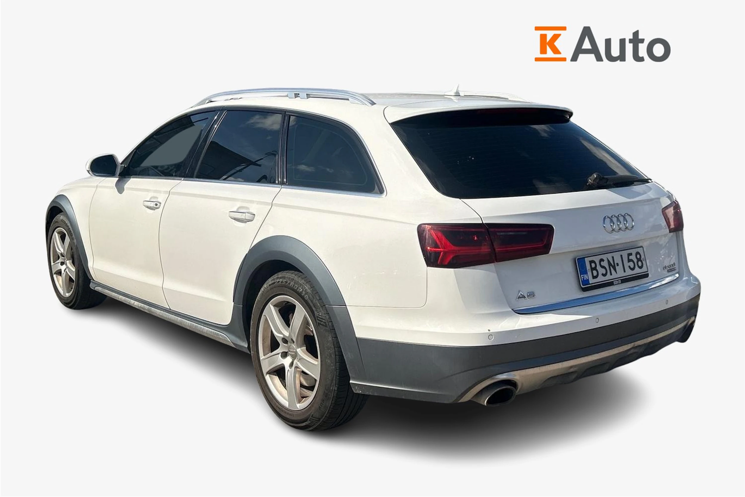 valkoinen Audi A6 allroad quattro 2015 kuva 2.