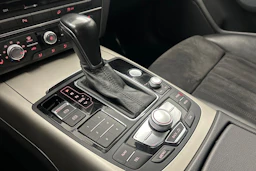 valkoinen Audi A6 allroad quattro 2015 kuva 12.