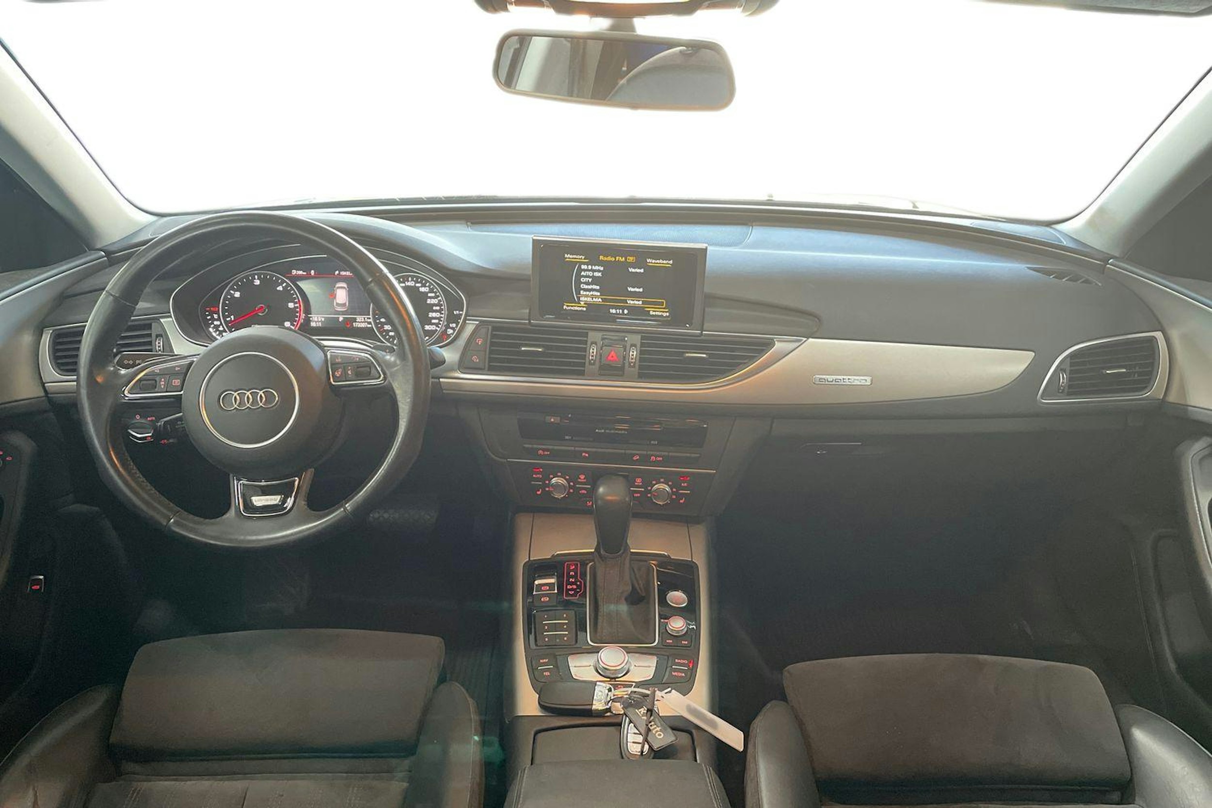 Musta Audi A6 ALLROAD QUATTRO 2015 kuva 9.