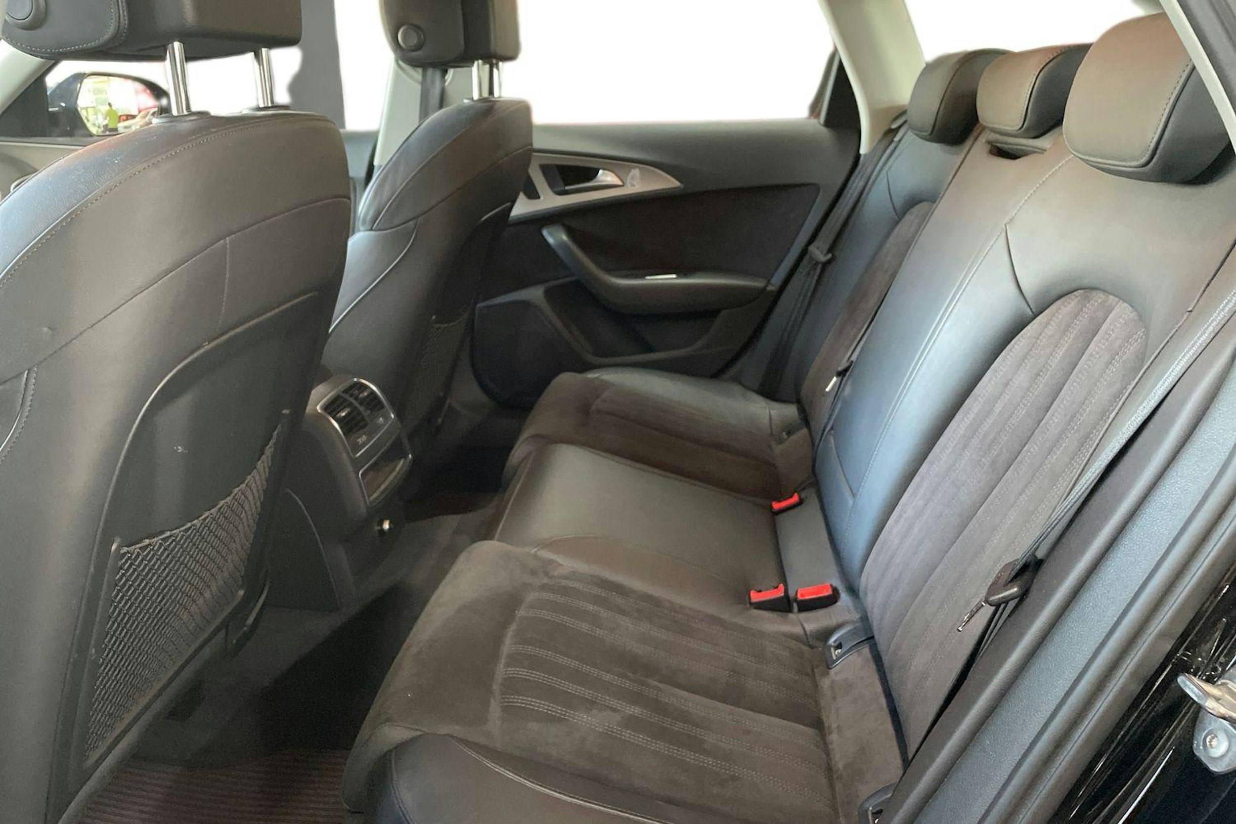 Musta Audi A6 ALLROAD QUATTRO 2015 kuva 10.
