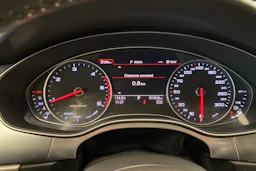 musta Audi A6 allroad quattro 2015 kuva 11.