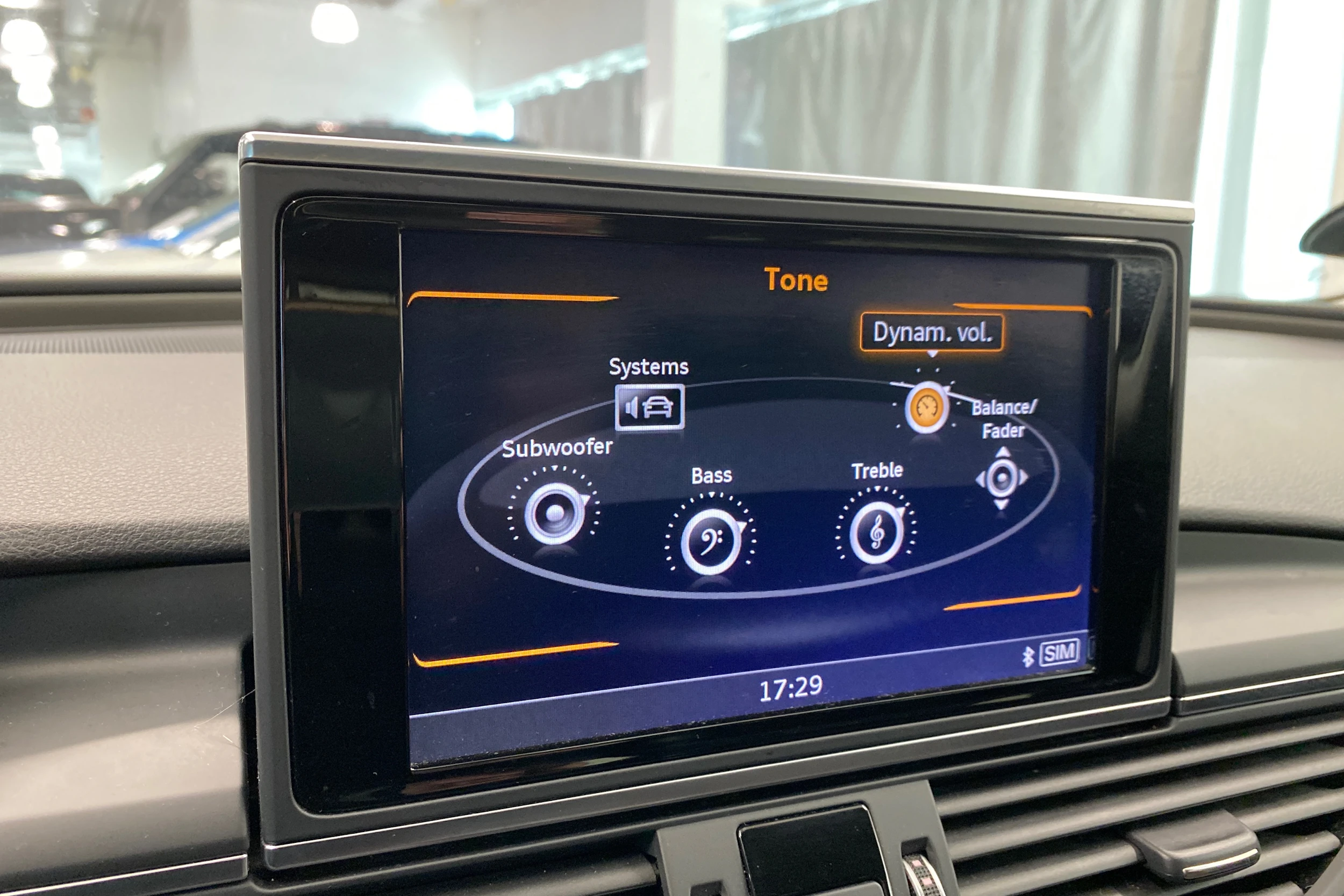 musta Audi A6 allroad quattro 2015 kuva 15.