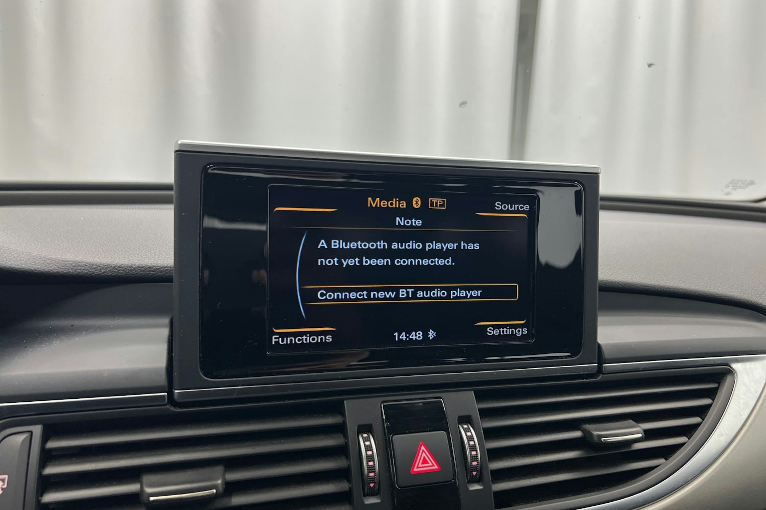 ruskea (beige) Audi A6 allroad quattro 2015 kuva 25.