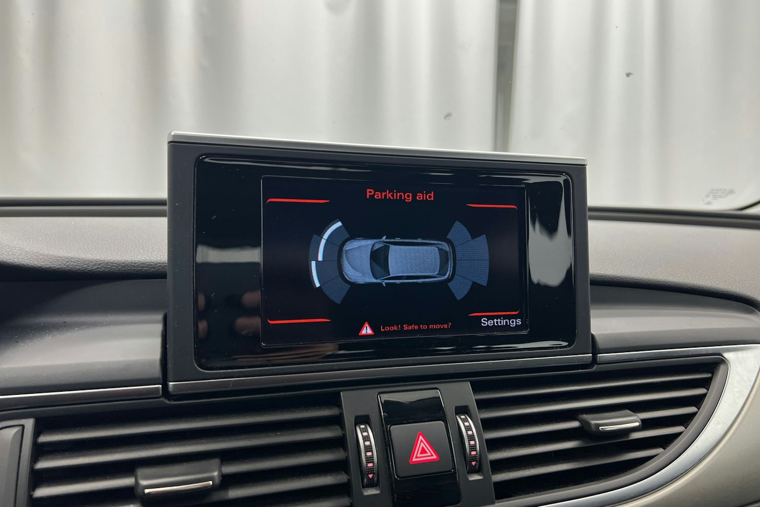 ruskea (beige) Audi A6 allroad quattro 2015 kuva 27.