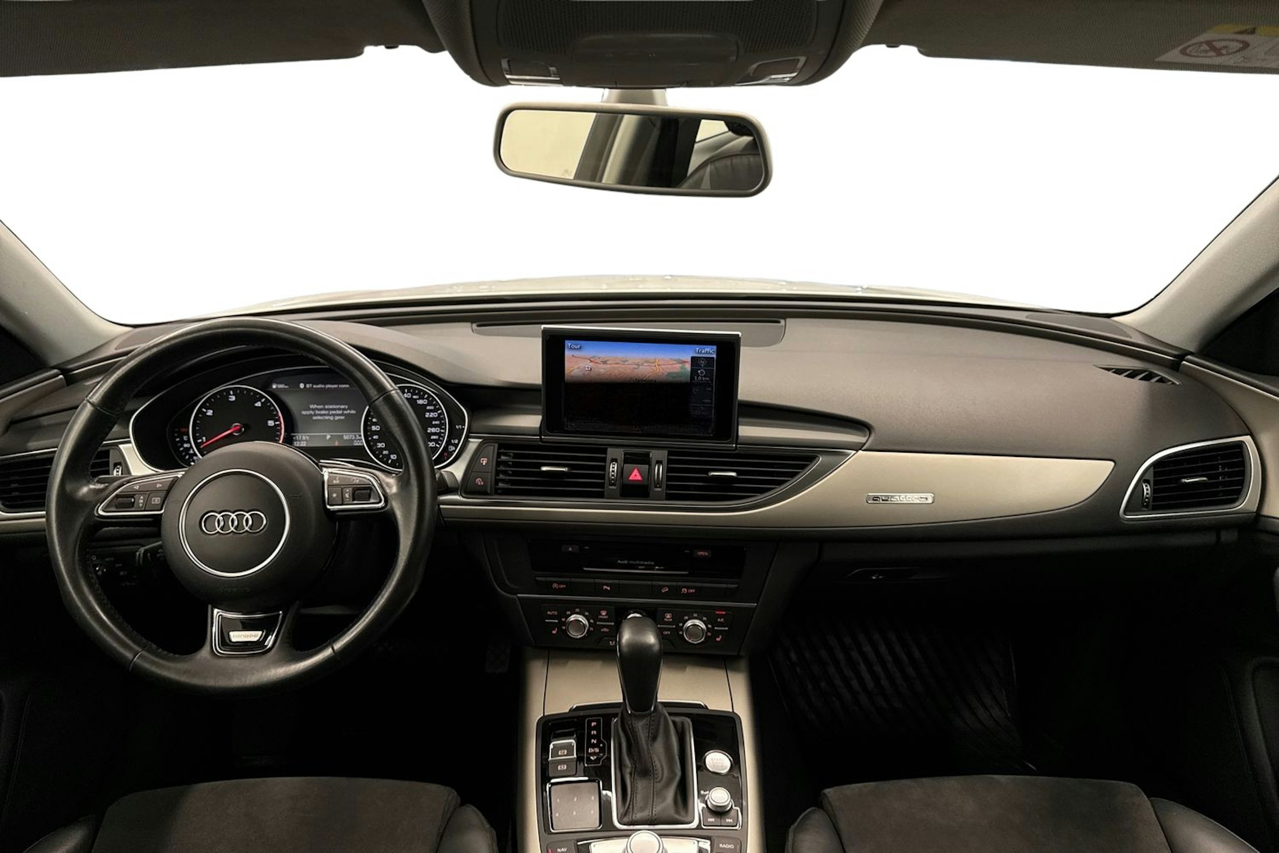 valkoinen Audi A6 allroad quattro 2016 kuva 9.