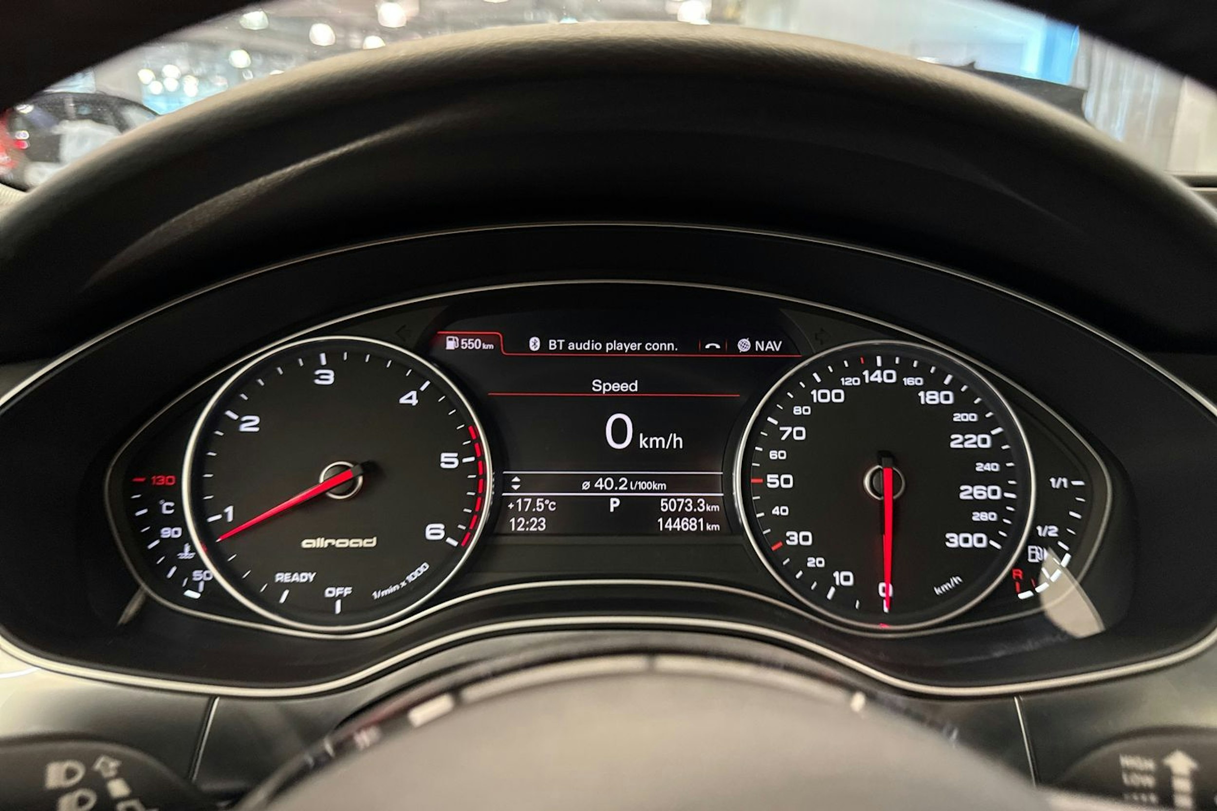 valkoinen Audi A6 allroad quattro 2016 kuva 18.