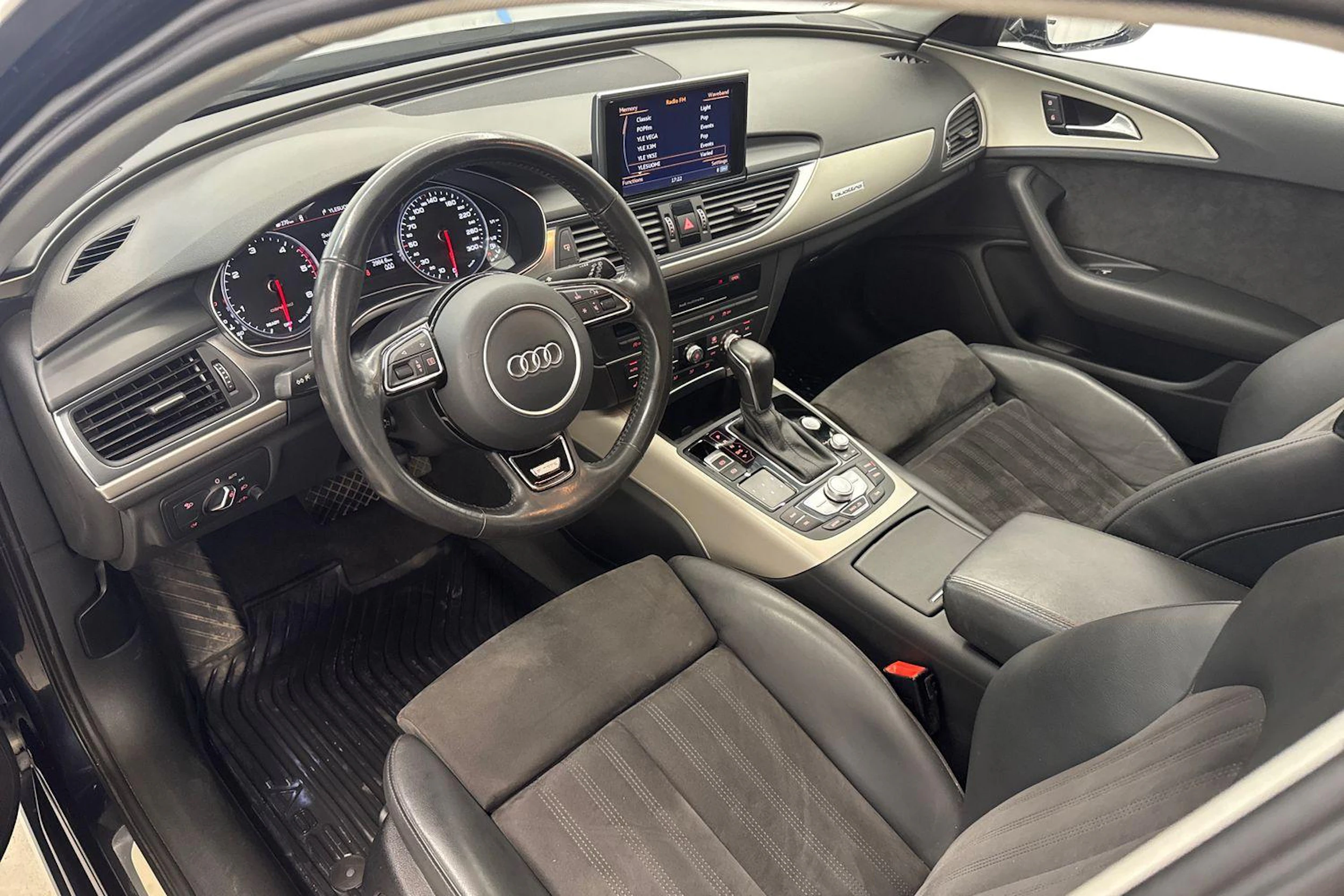 Sininen Audi A6 ALLROAD QUATTRO 2016 kuva 6.