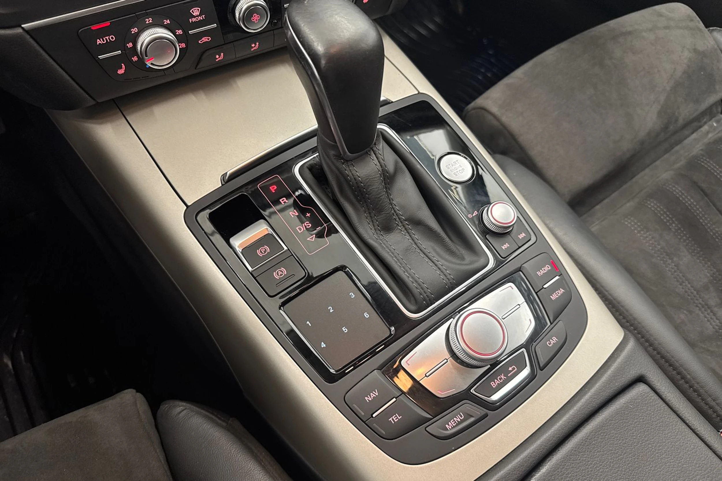 Sininen Audi A6 ALLROAD QUATTRO 2016 kuva 14.