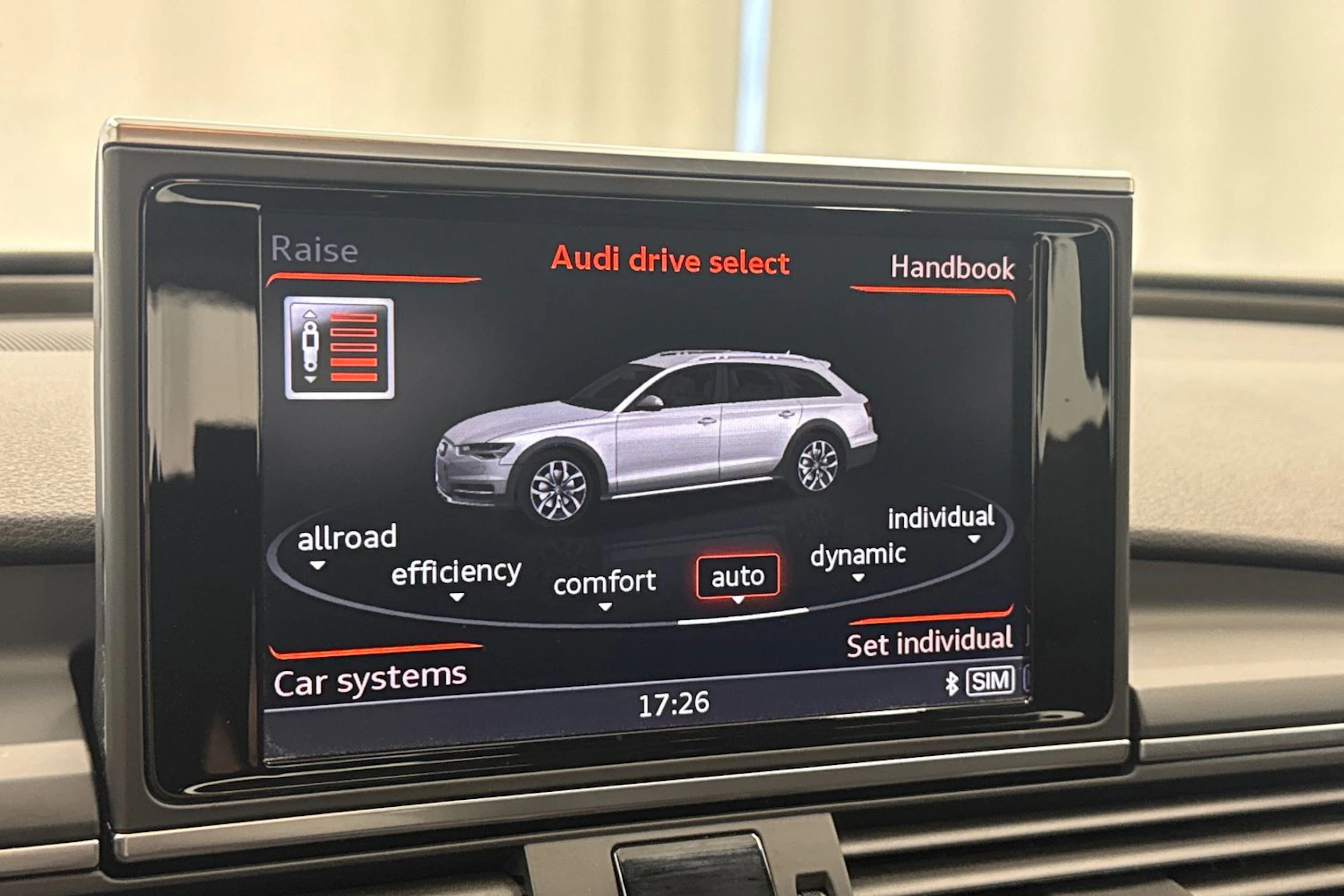 Sininen Audi A6 ALLROAD QUATTRO 2016 kuva 19.