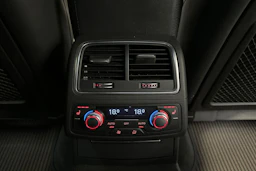 harmaa Audi A6 allroad quattro 2016 kuva 13.
