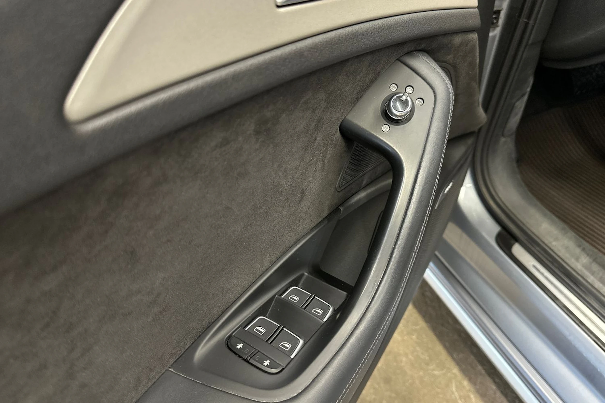 harmaa Audi A6 allroad quattro 2016 kuva 33.