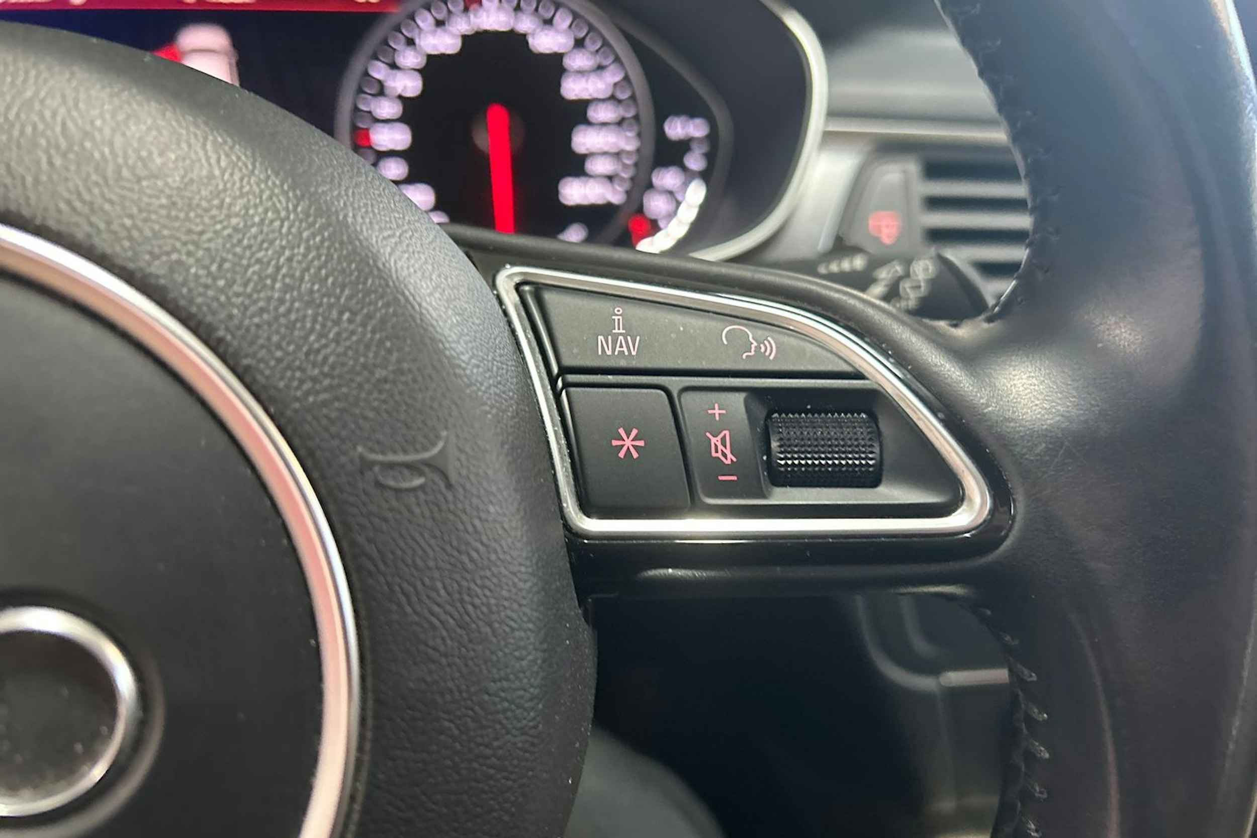 met. vihreä Audi A6 allroad quattro 2016 kuva 18.
