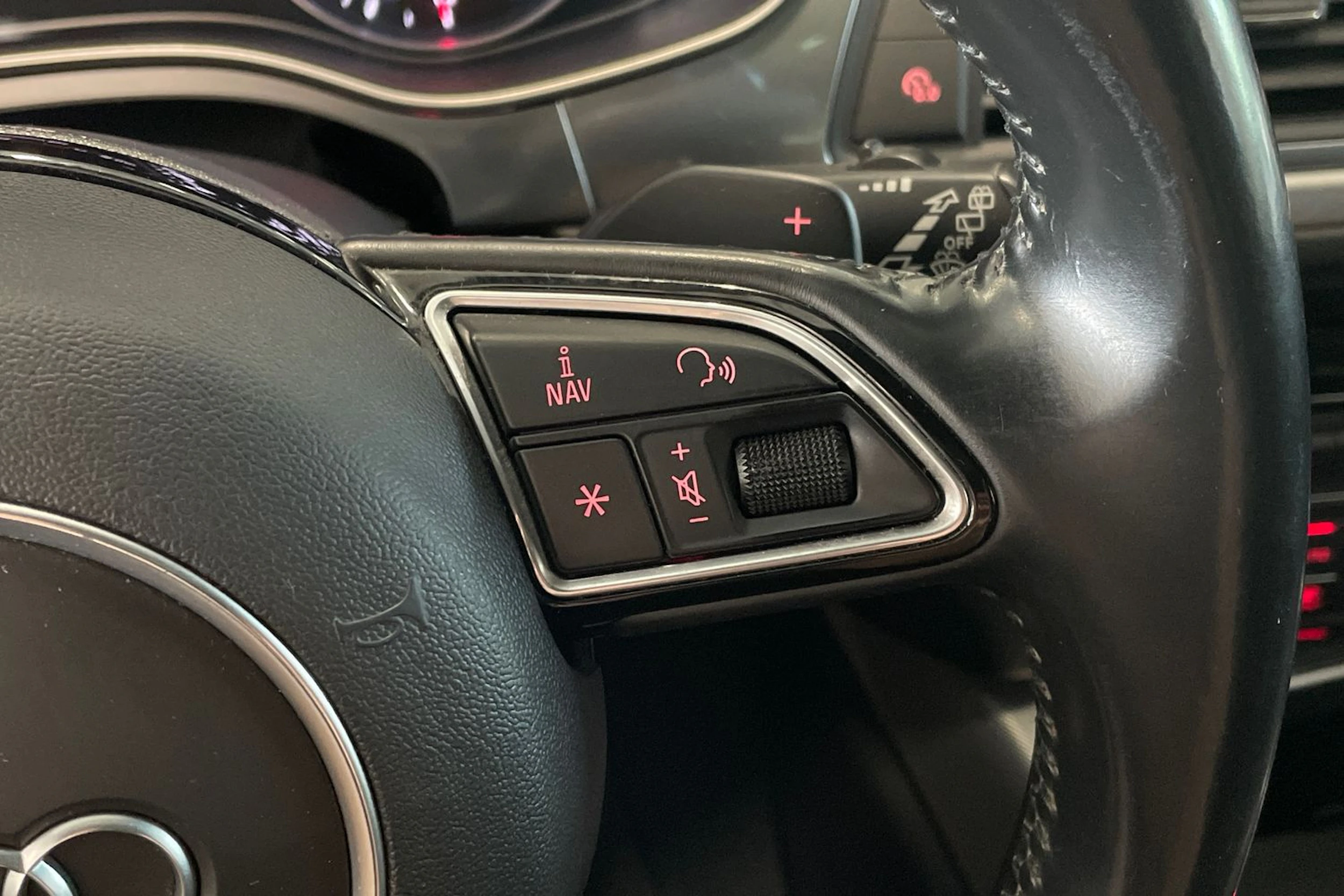 ruskea (beige) Audi A6 allroad quattro 2017 kuva 14.