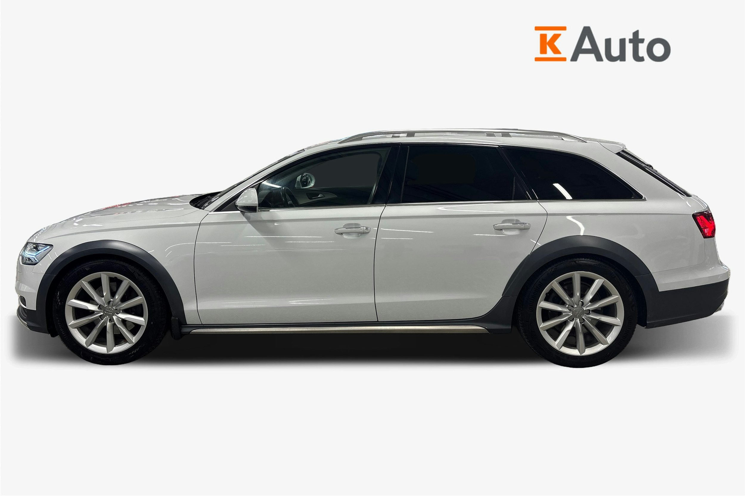 valkoinen Audi A6 allroad quattro 2017 kuva 6.