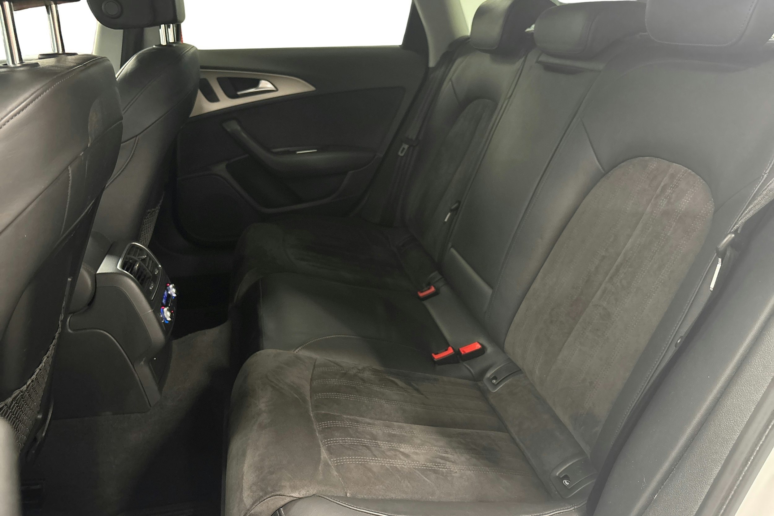 valkoinen Audi A6 allroad quattro 2017 kuva 10.