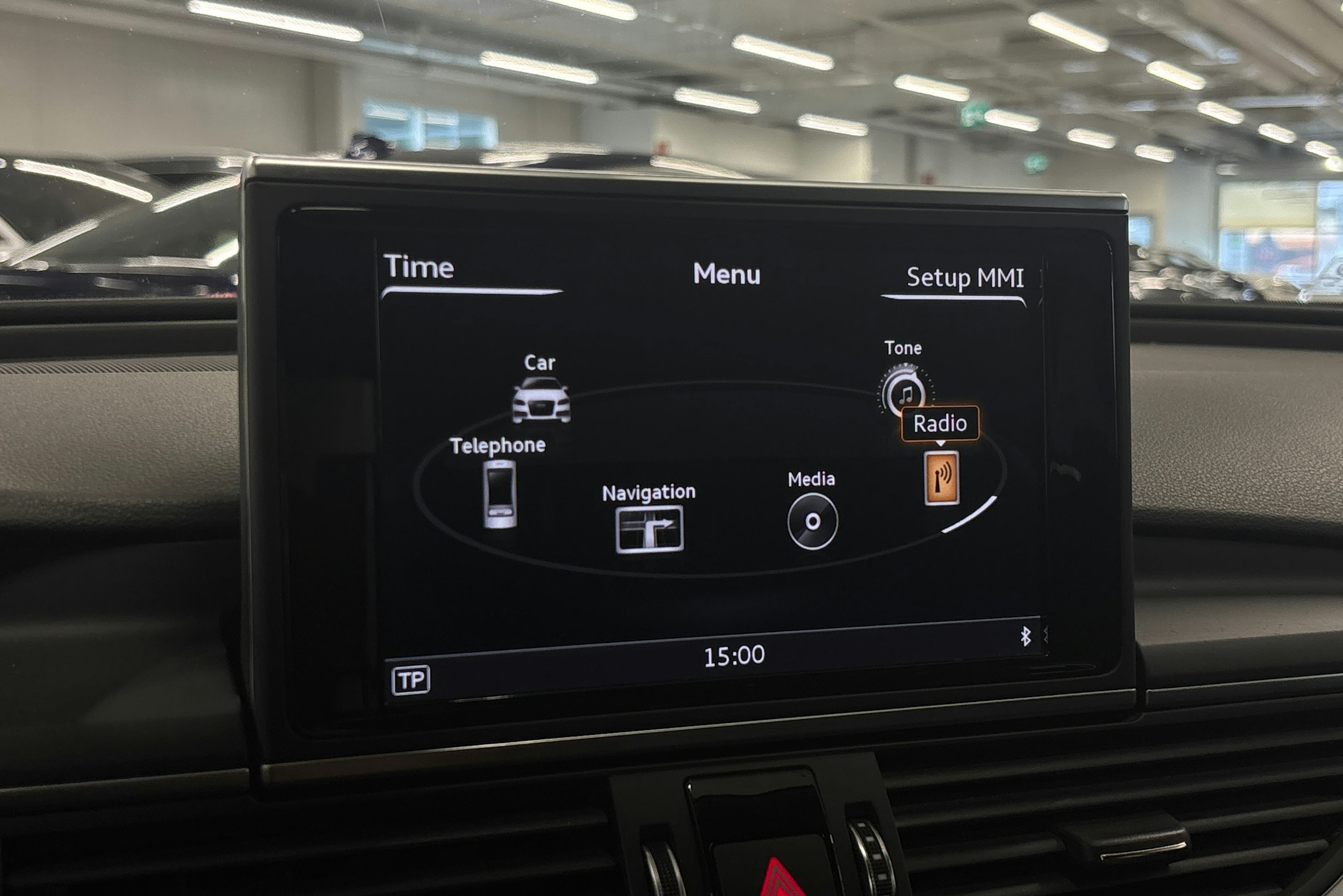 valkoinen Audi A6 allroad quattro 2017 kuva 14.