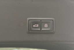valkoinen Audi A6 allroad quattro 2017 kuva 27.