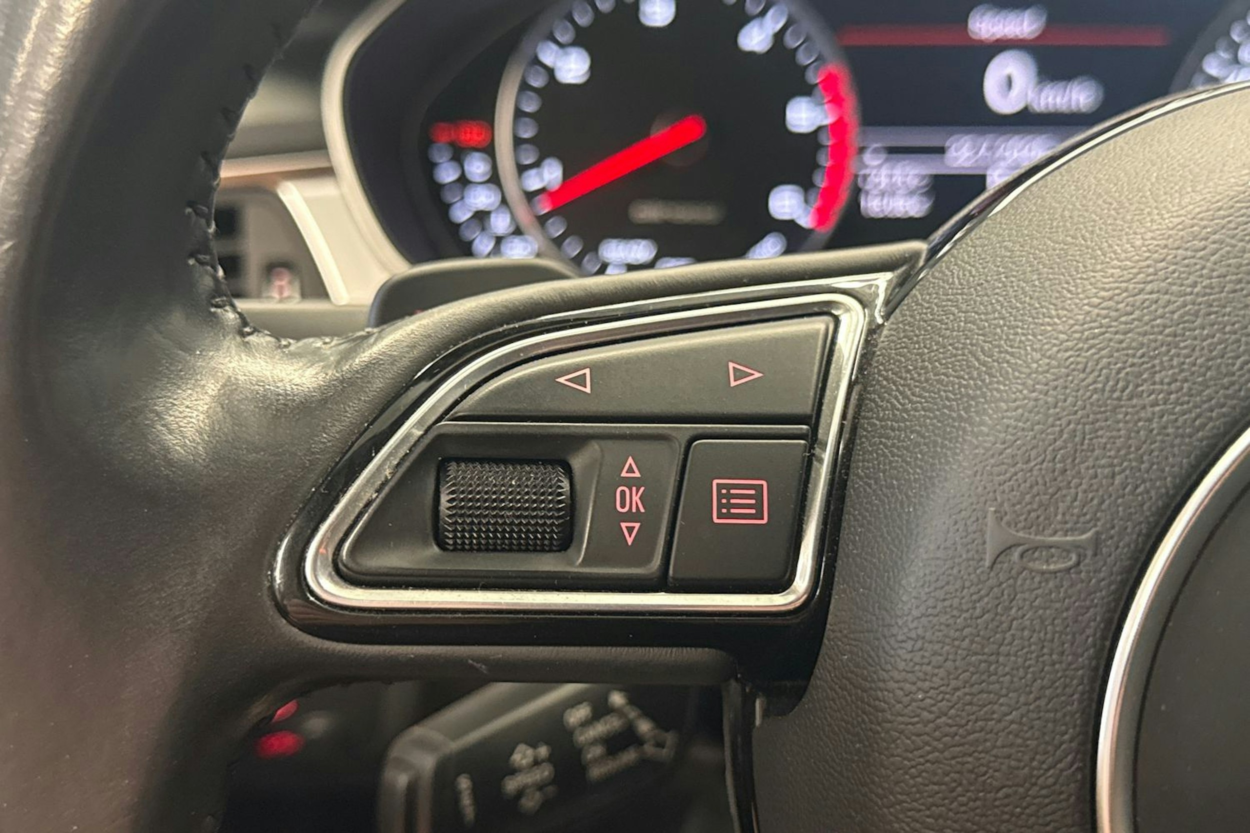 valkoinen Audi A6 allroad quattro 2017 kuva 15.