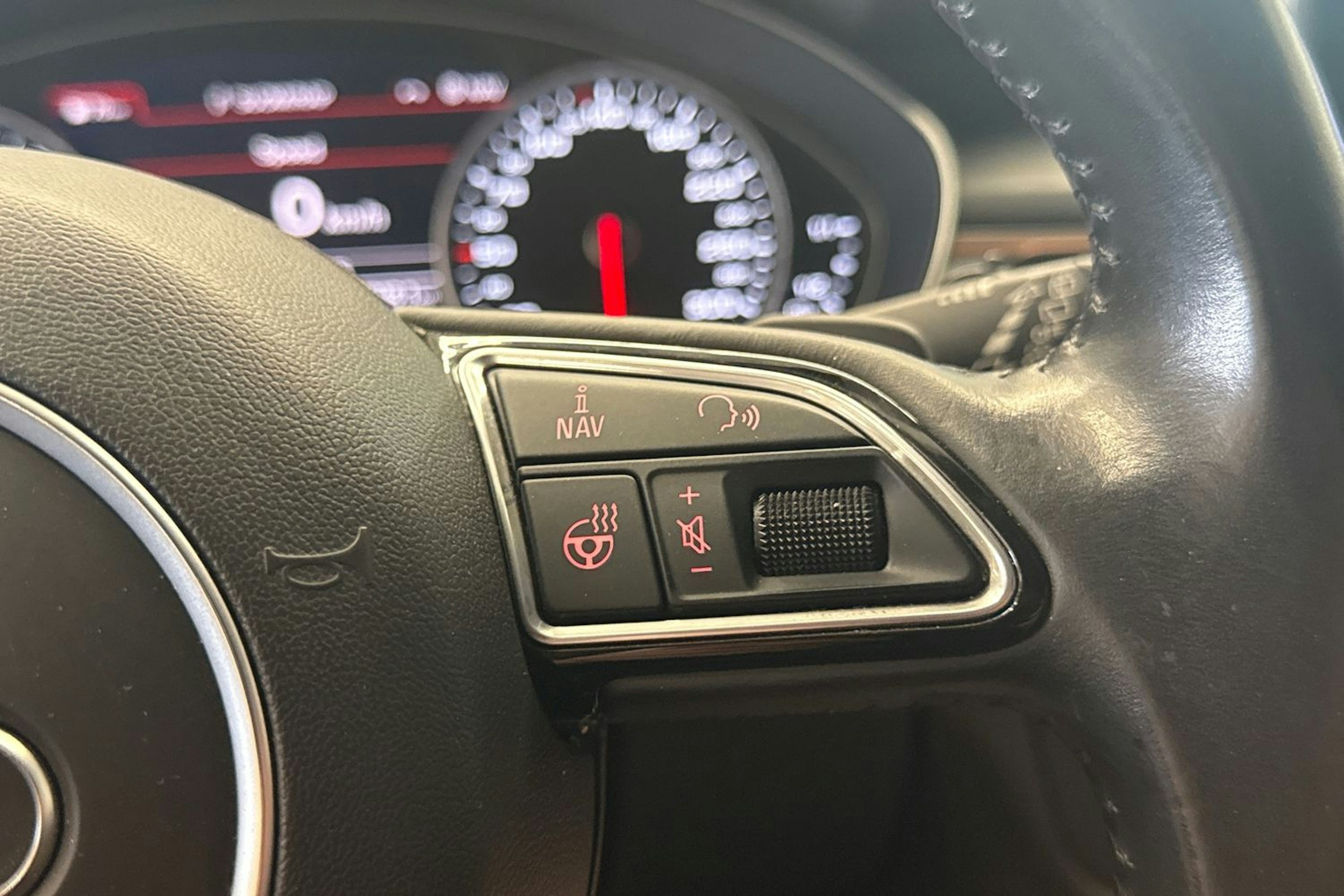 valkoinen Audi A6 allroad quattro 2017 kuva 16.