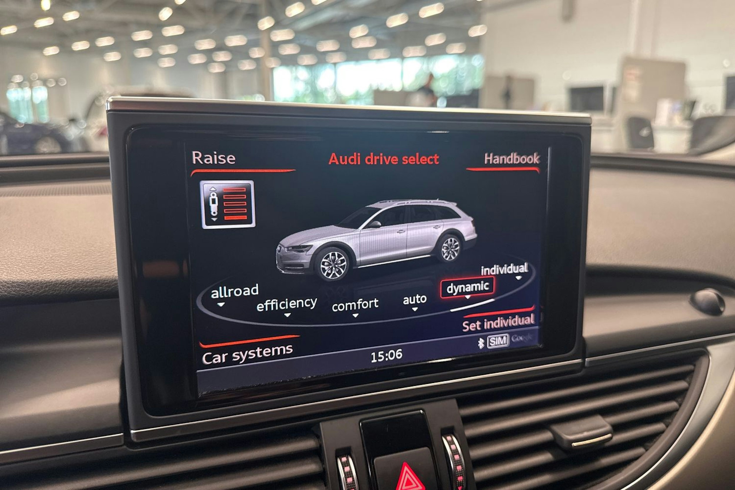 valkoinen Audi A6 allroad quattro 2017 kuva 23.