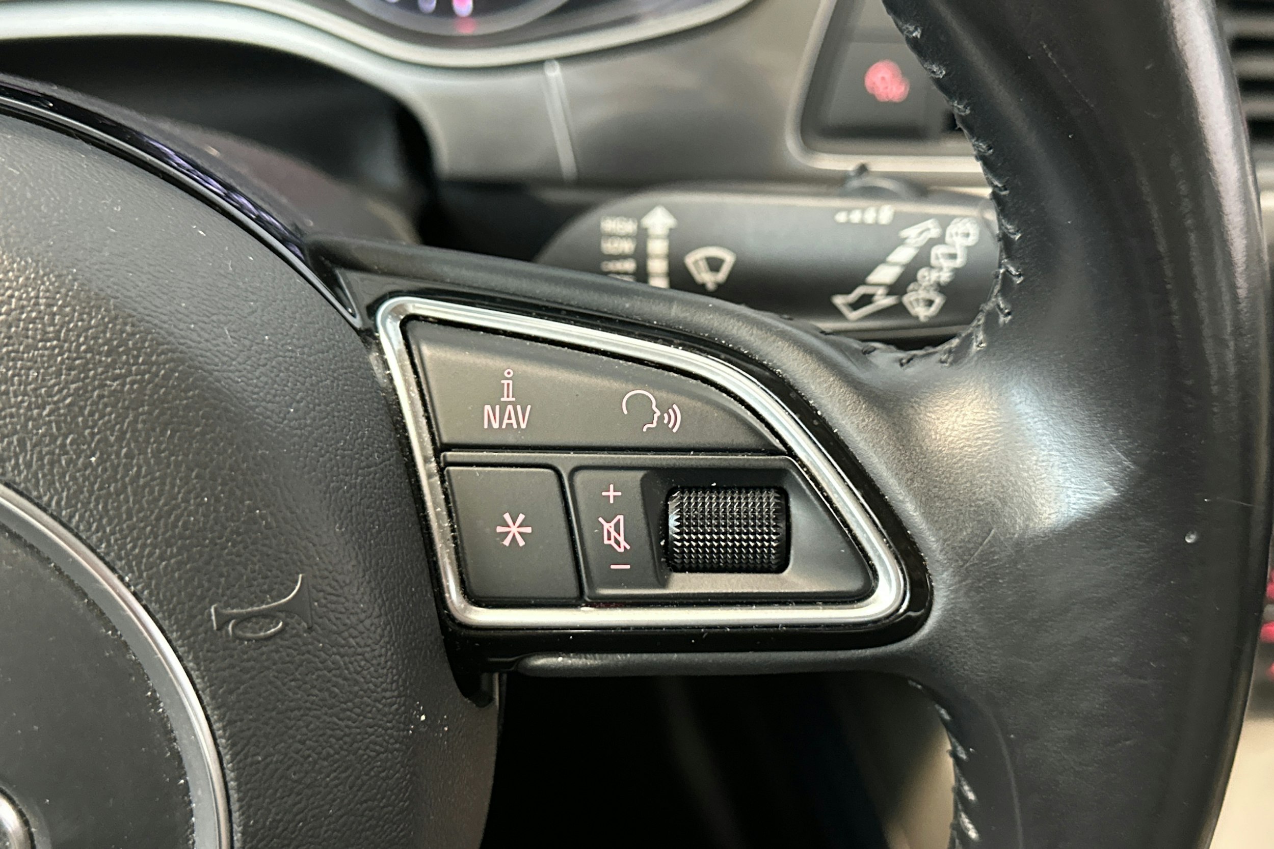 met. vihreä Audi A6 allroad quattro 2017 kuva 18.