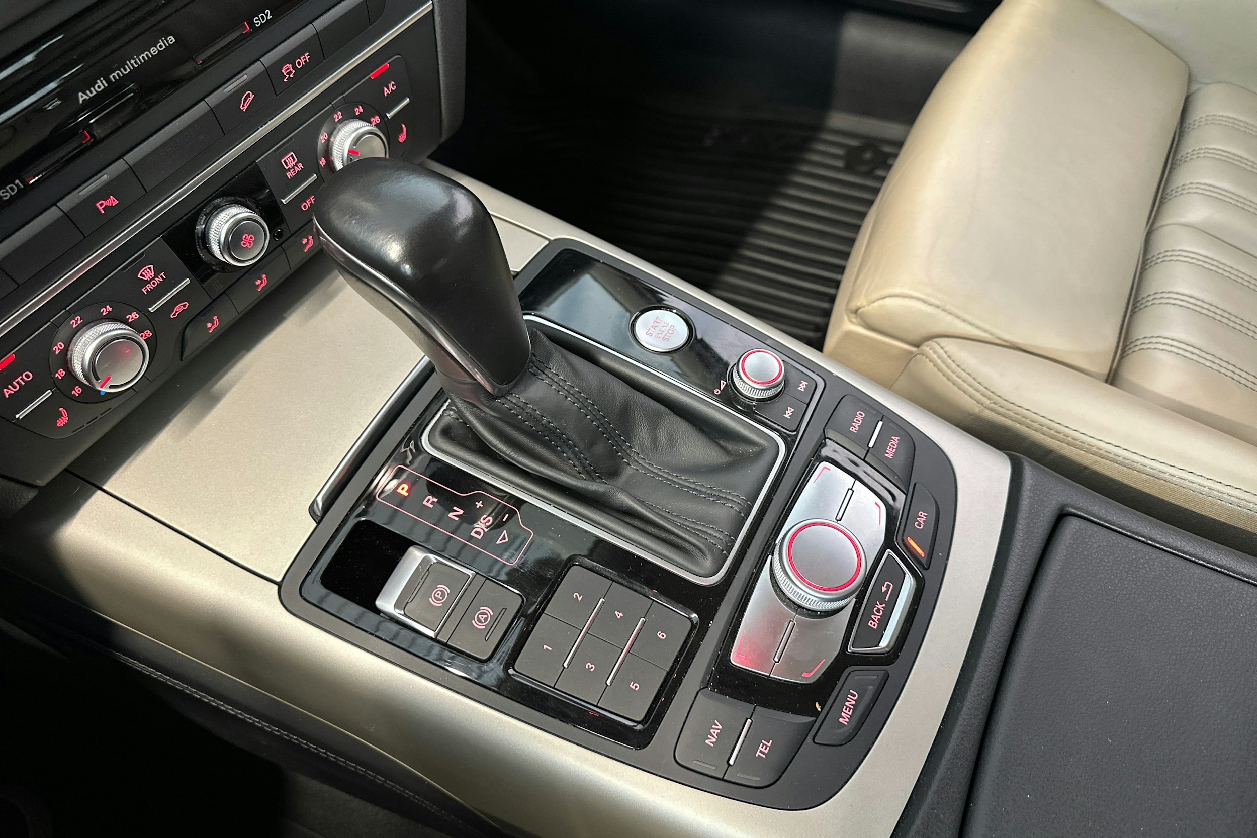 met. vihreä Audi A6 allroad quattro 2017 kuva 21.