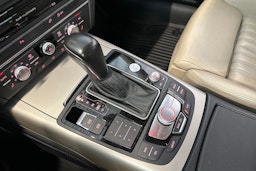 met. vihreä Audi A6 allroad quattro 2017 kuva 21.