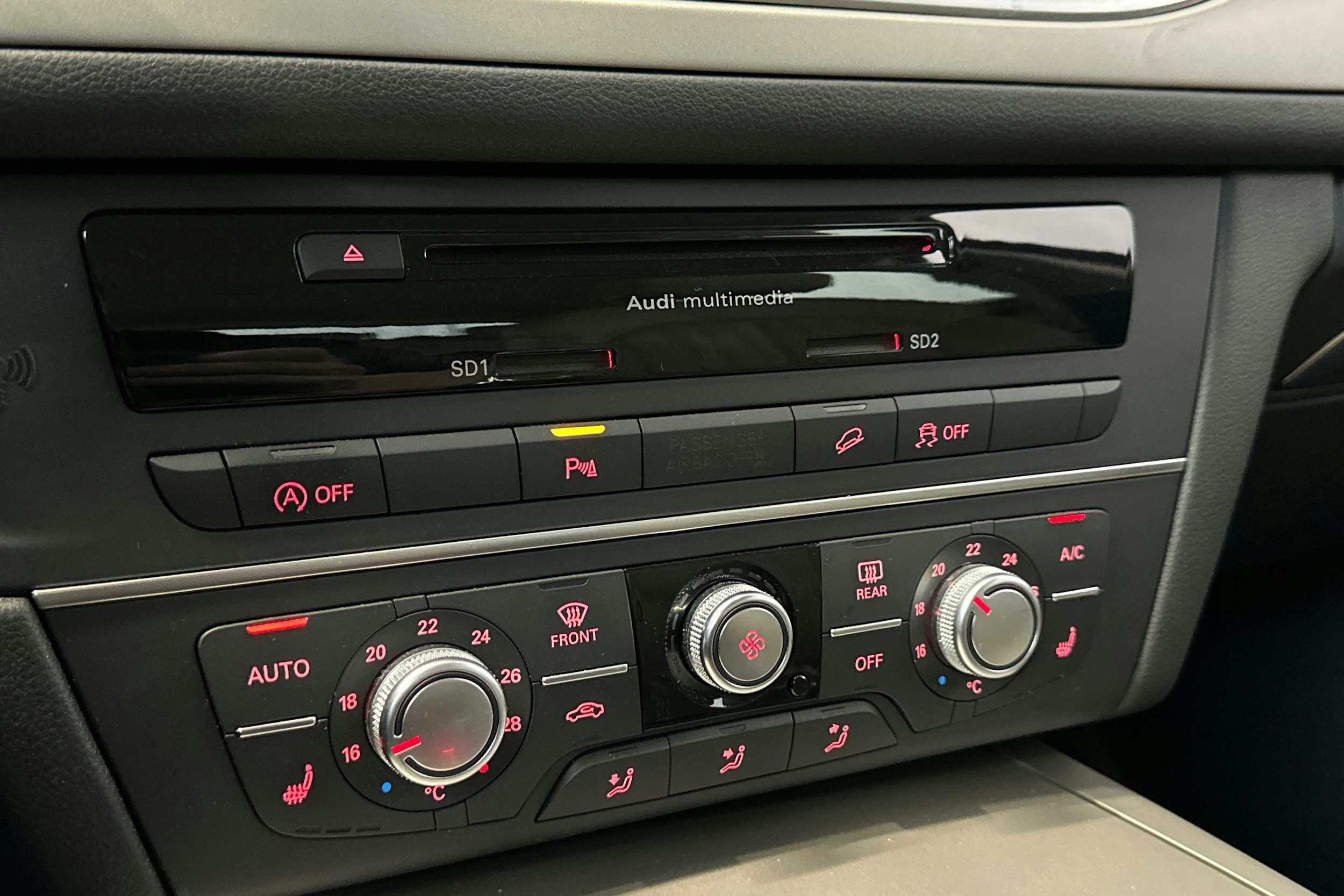 met. vihreä Audi A6 allroad quattro 2017 kuva 24.