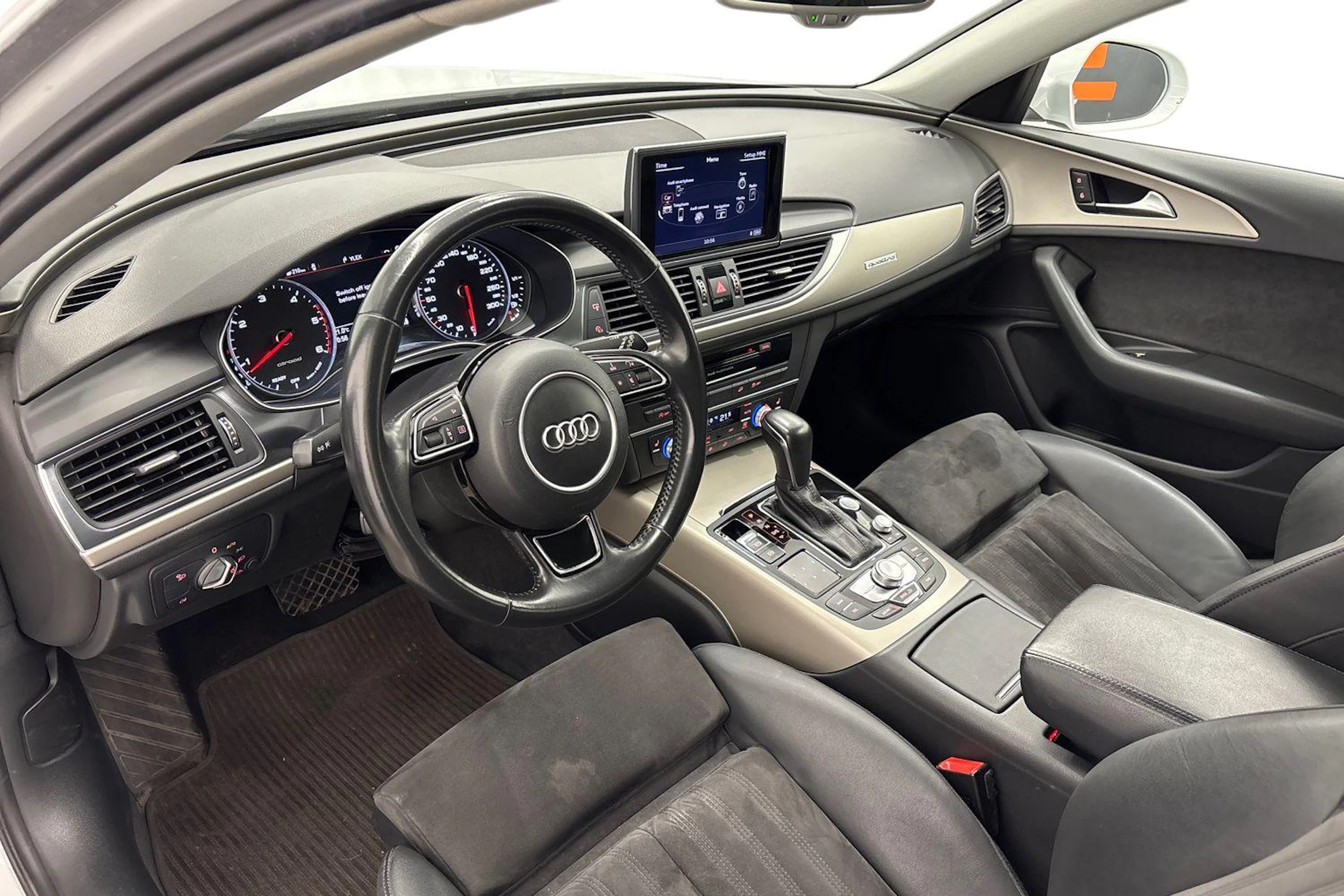 valkoinen Audi A6 allroad quattro 2018 kuva 6.