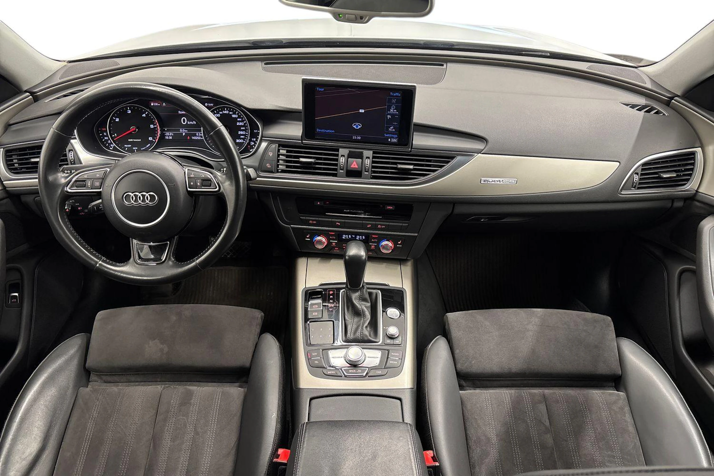 valkoinen Audi A6 allroad quattro 2018 kuva 7.
