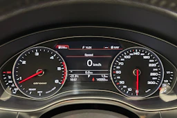 valkoinen Audi A6 allroad quattro 2018 kuva 16.