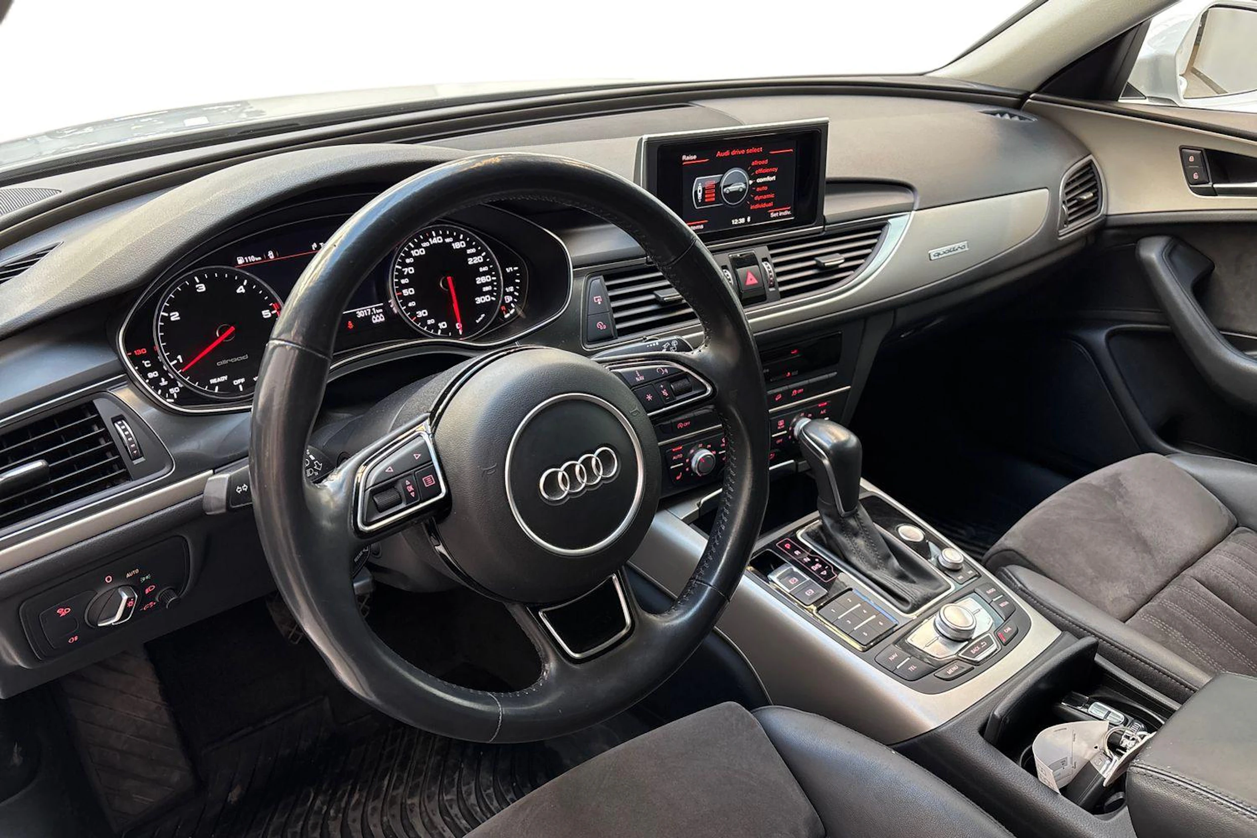 Valkoinen Audi A6 ALLROAD QUATTRO 2019 kuva 6.