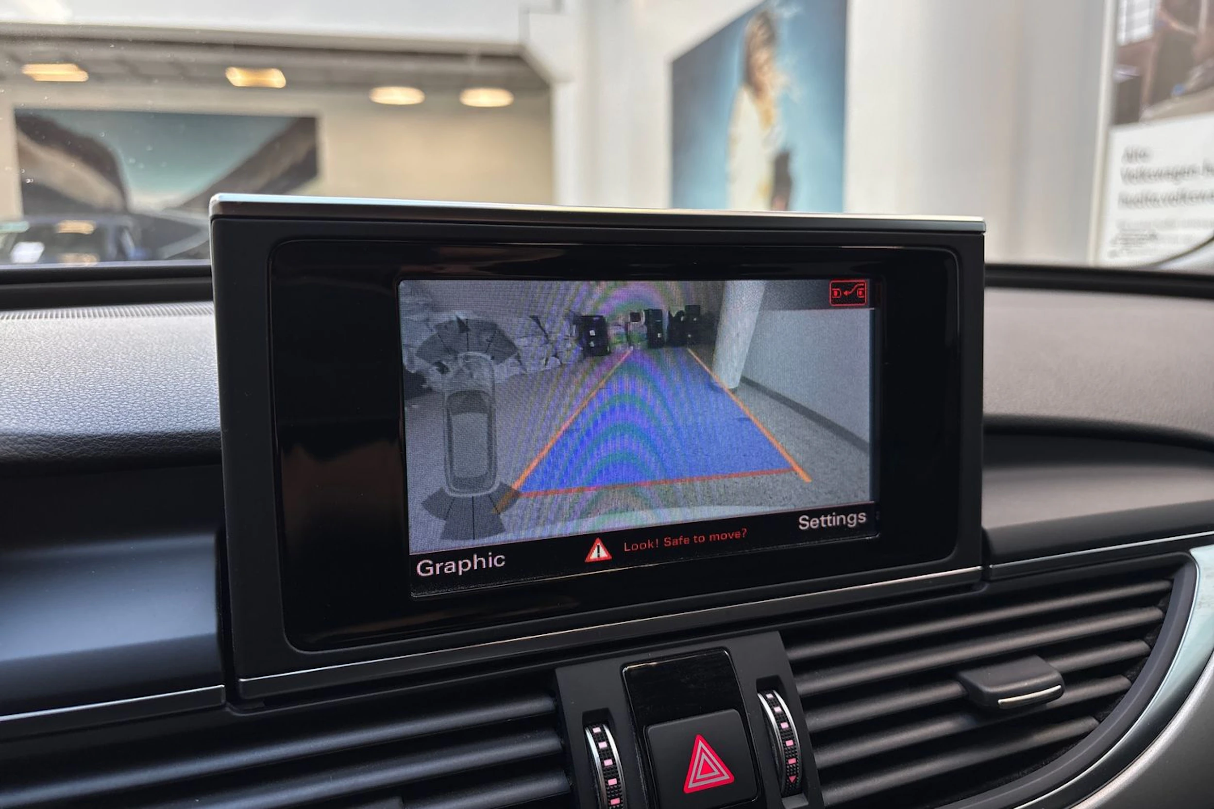 Valkoinen Audi A6 ALLROAD QUATTRO 2019 kuva 22.