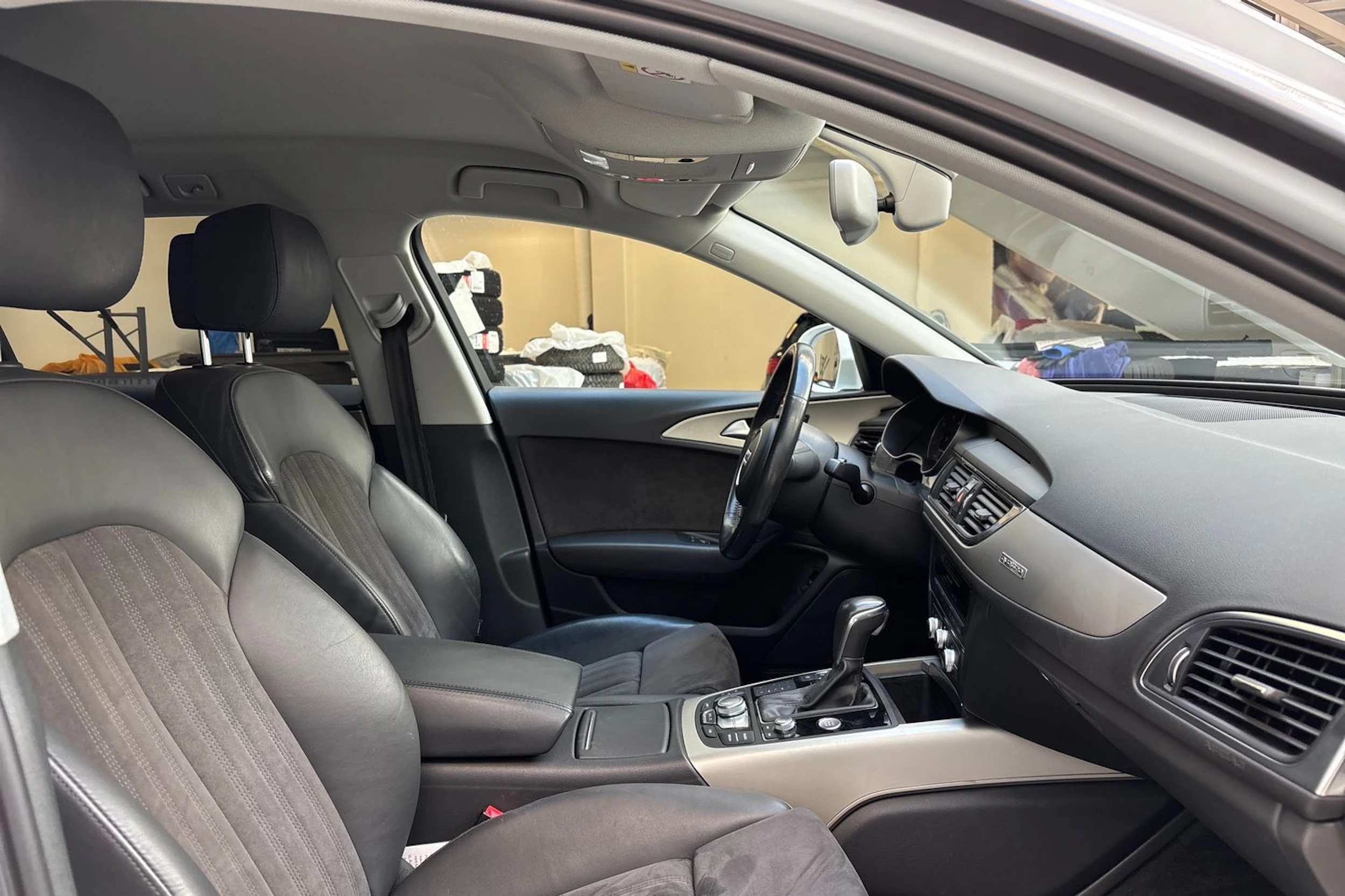 Valkoinen Audi A6 ALLROAD QUATTRO 2019 kuva 25.