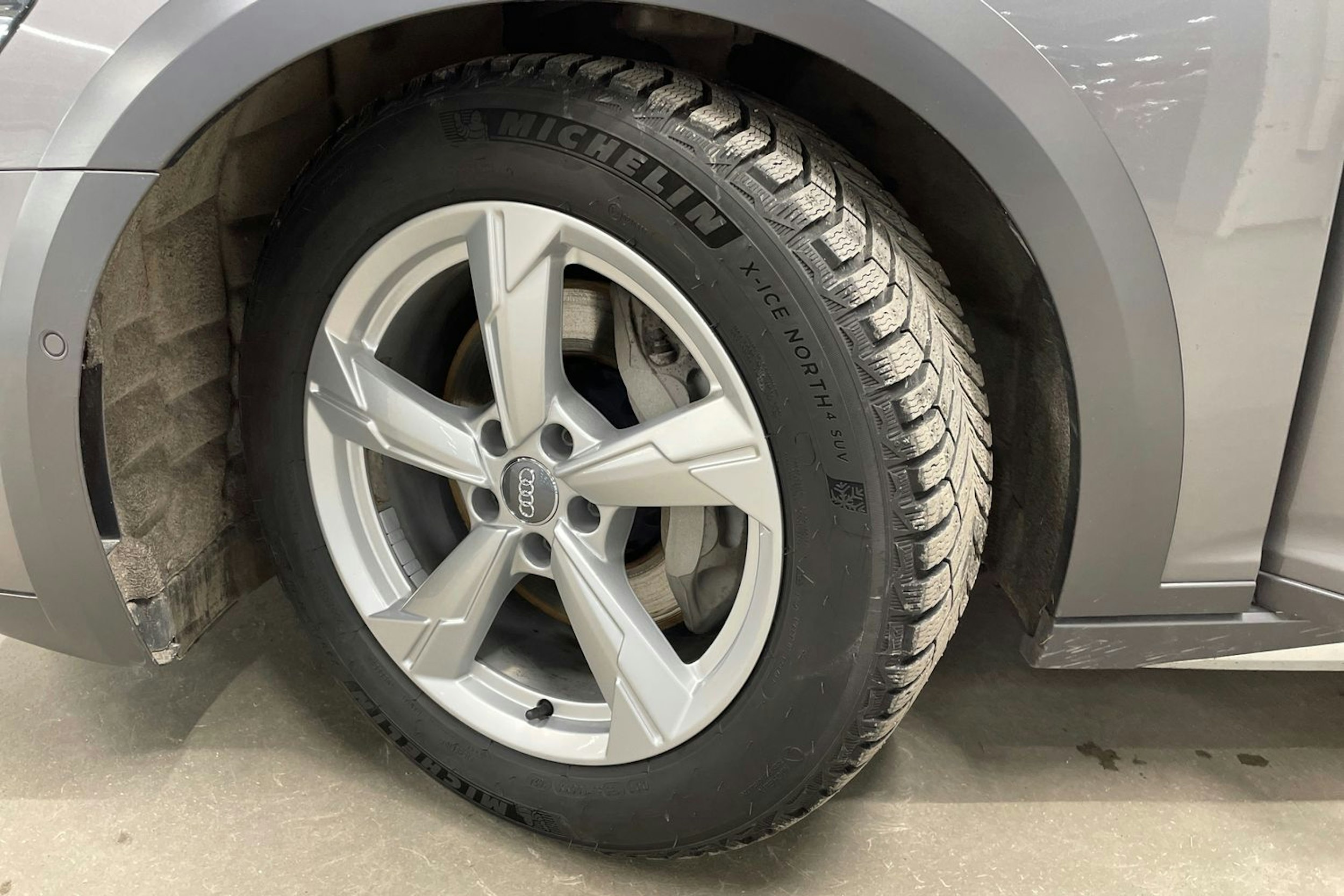 Harmaa Audi A6 ALLROAD QUATTRO 2020 kuva 10.