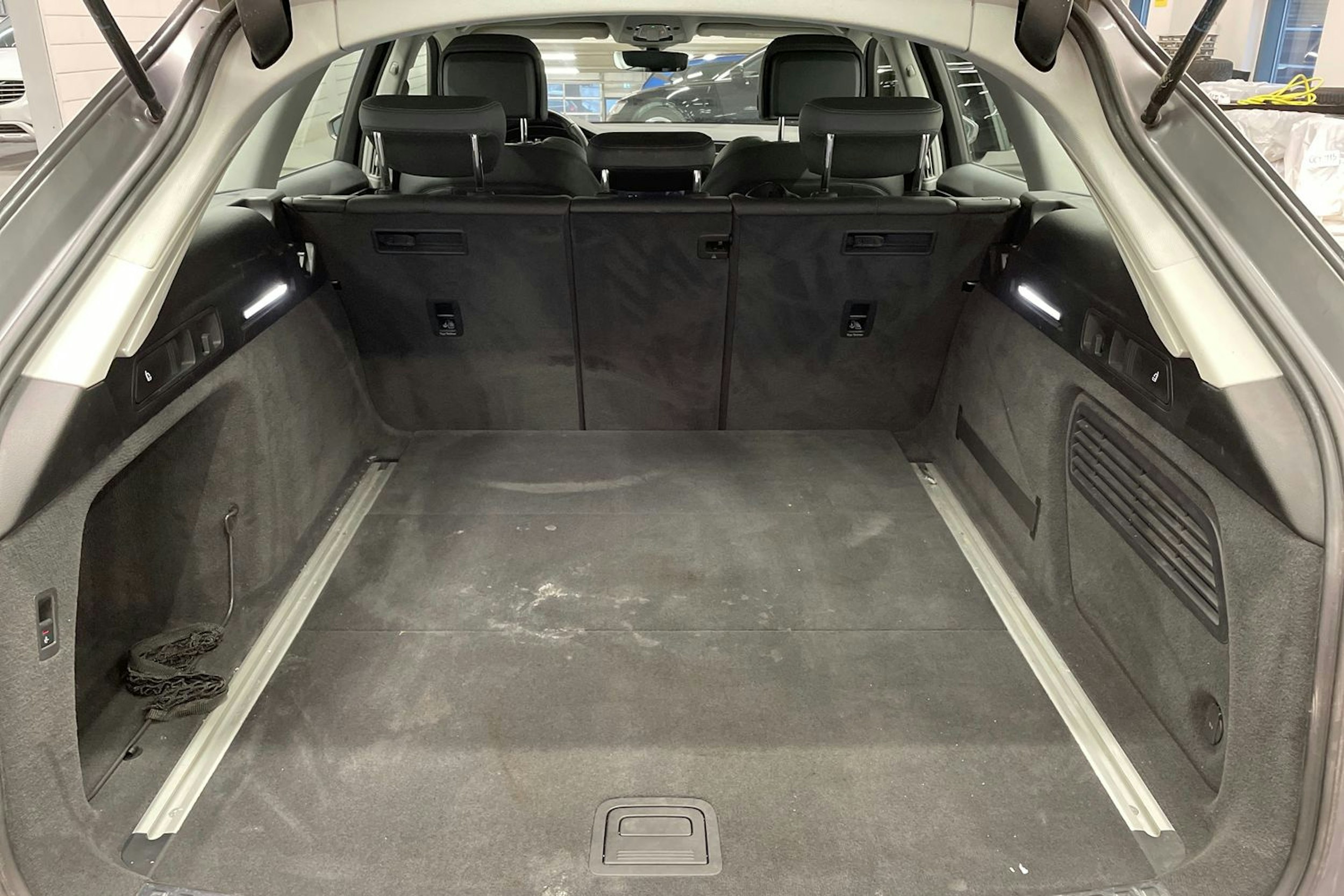 Harmaa Audi A6 ALLROAD QUATTRO 2020 kuva 12.