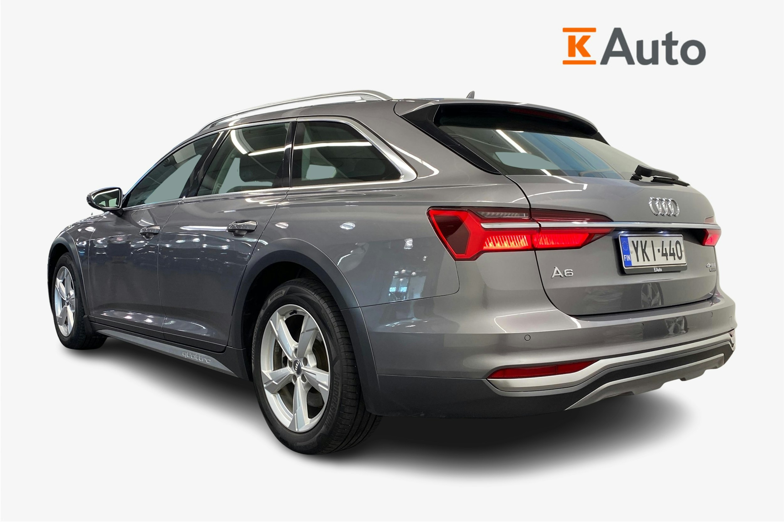 harmaa Audi A6 allroad quattro 2020 kuva 2.