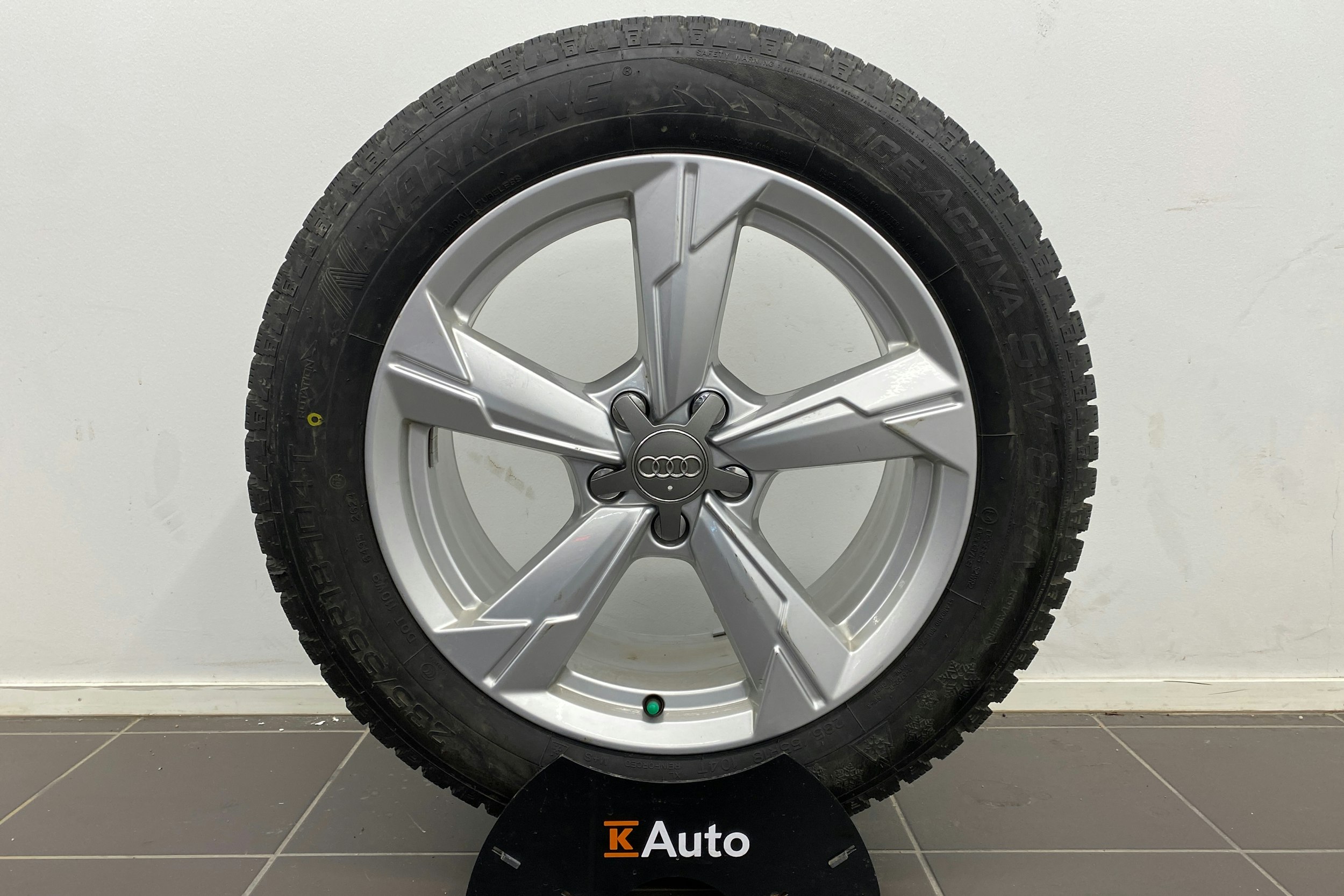 harmaa Audi A6 allroad quattro 2020 kuva 10.
